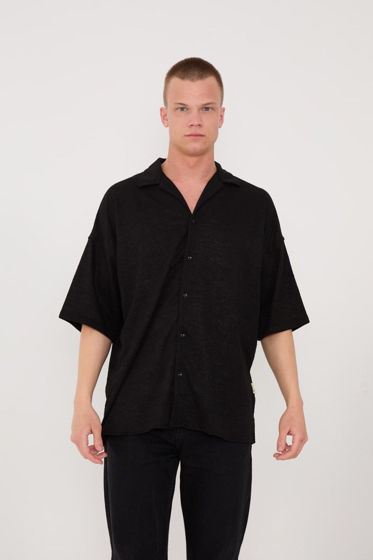 fame-stoned Düz Baskısız %100 Oversize Siyah Gömlek