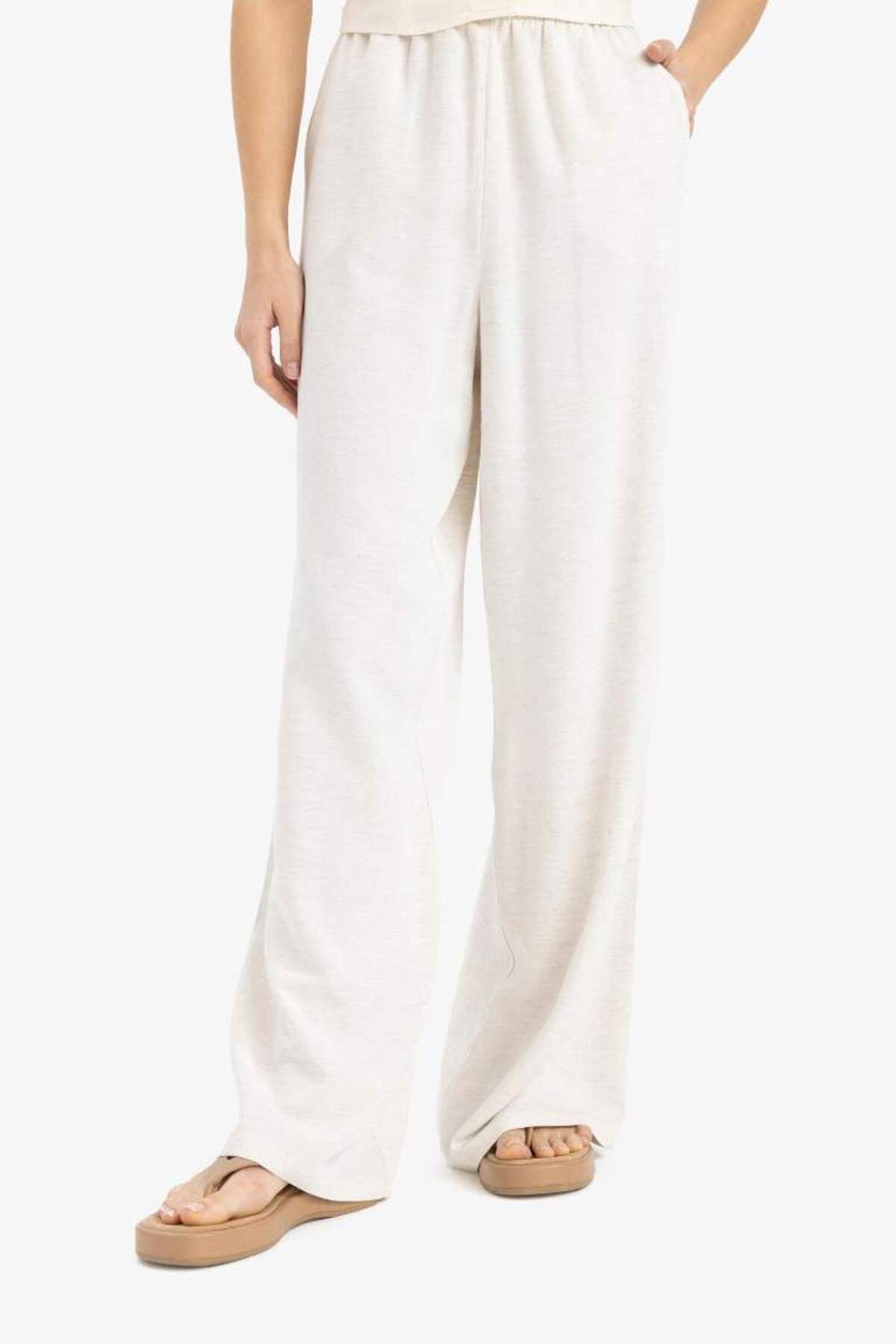 DeFacto Yeni Sezon Keten Karışımlı Palazzo Pantolon Wide Leg Geniş Bol Paça Üç Cepli Normal