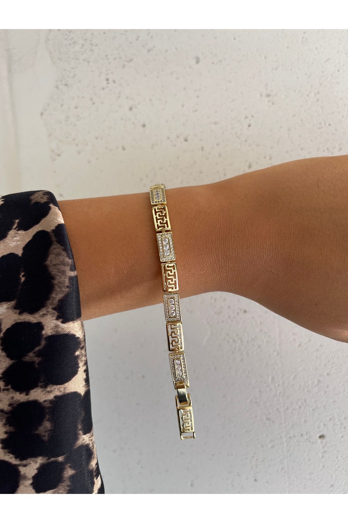 XUPING JEWELRY Xuping Marka VRSC Model Taşlı Labirent Bileklik 17+2 Cm