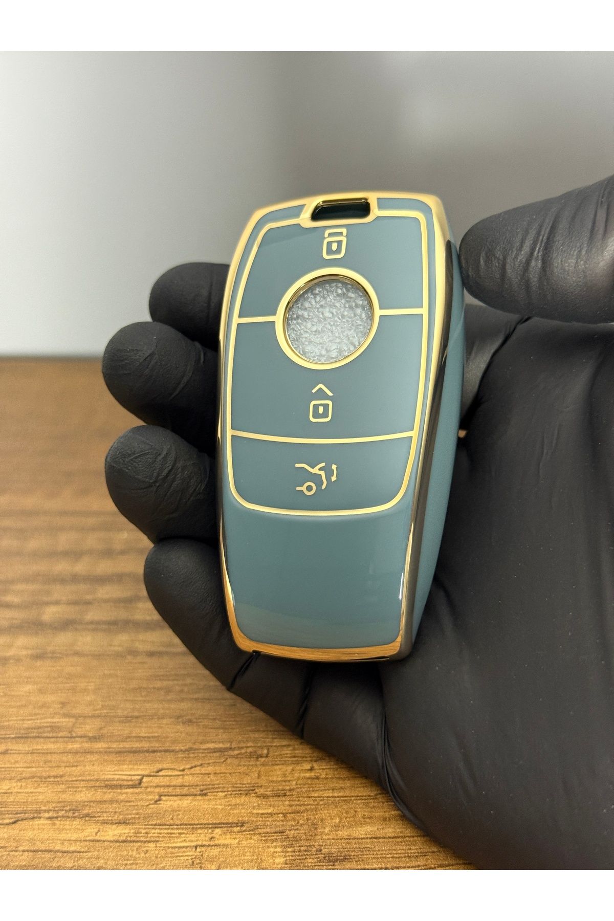 Mavi Keys Mercedes C, E, S, G Class AMG Smart Uyumlu 3 Düğmeli Silikon Anahtar Kumanda Kılıfı Nano – Gri Renk