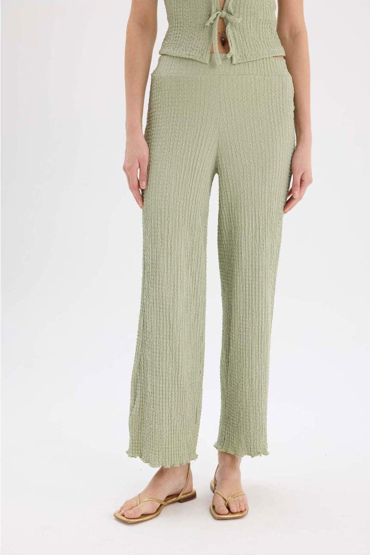 DeFacto Yeni Sezon Wide Leg Bürümcük Pantolon