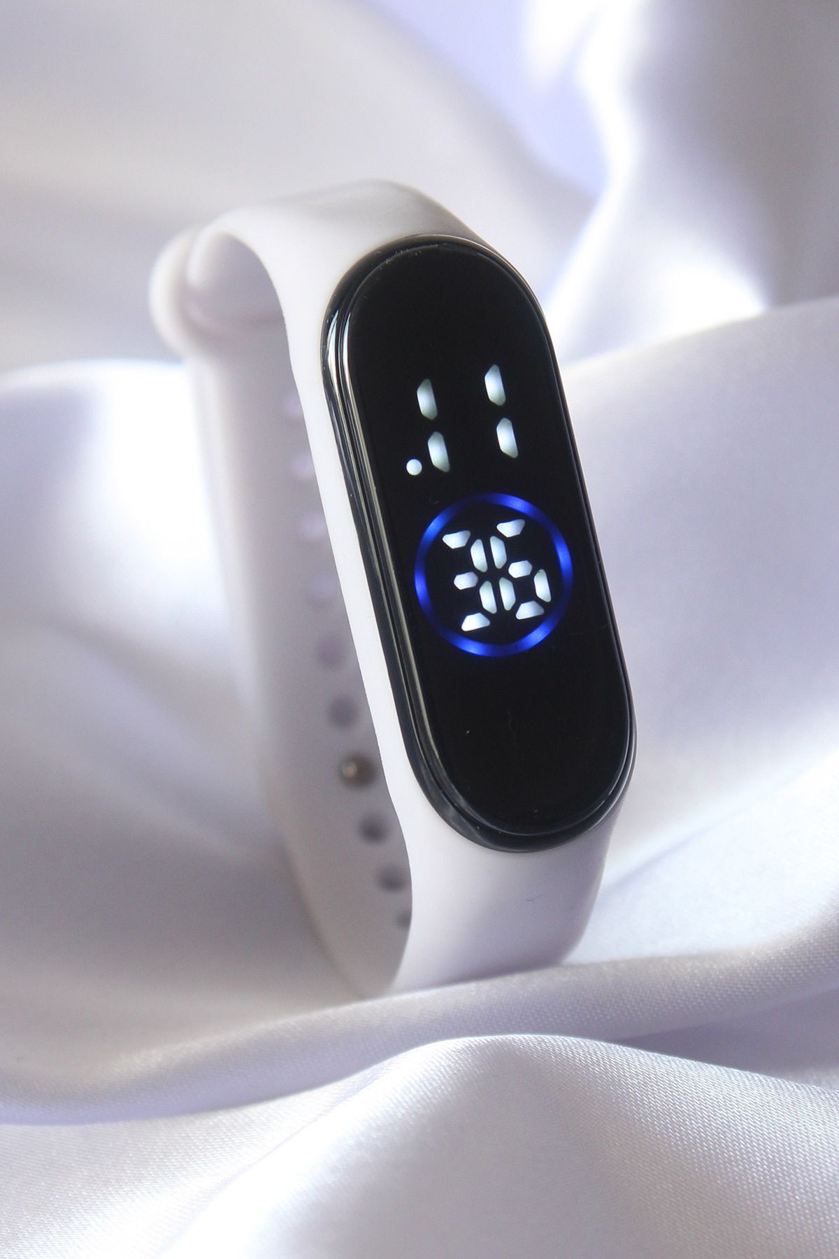 callerrons accessories Beyaz Renk Silikon Kordonlu Dijital Dokunmatik Saat - EBJ250530W34255