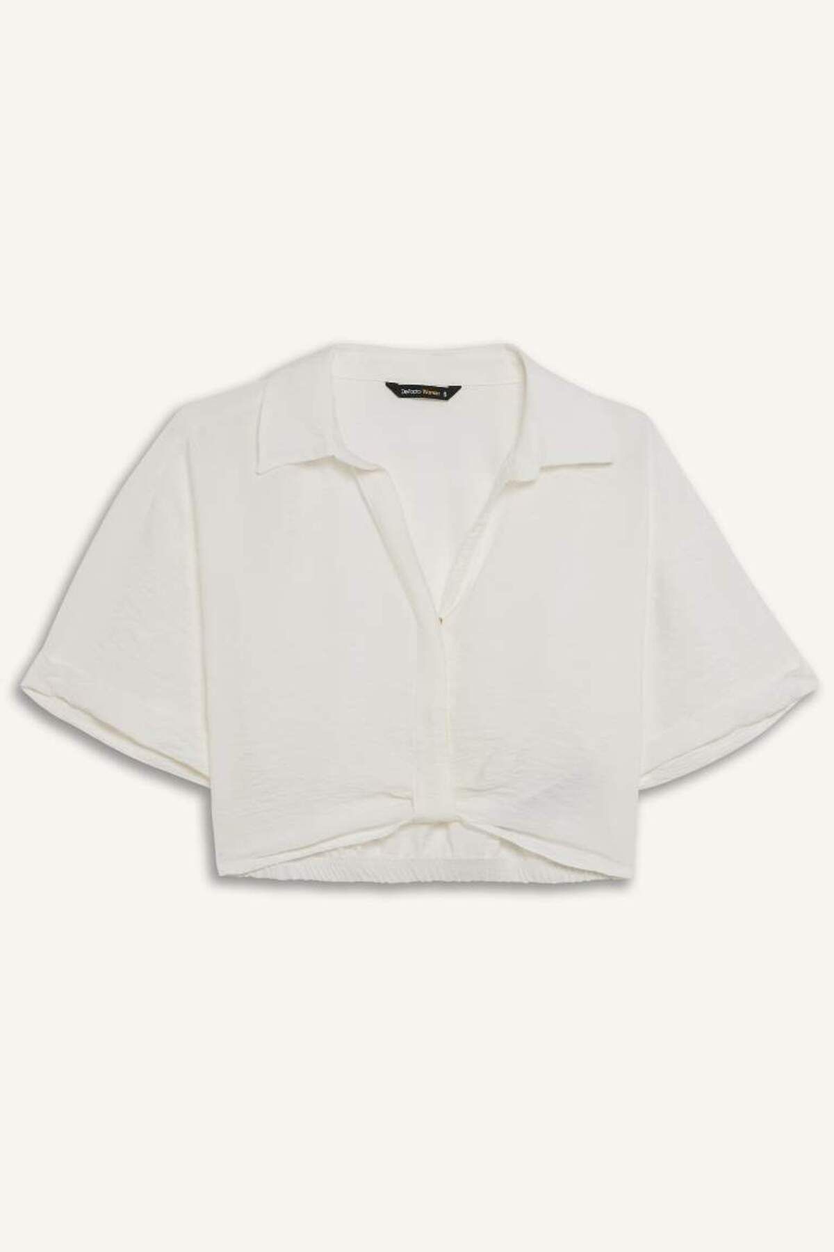 DeFacto Yeni Sezon Cropped Fit Gömlek Yaka Keten Görünümlü Kısa Kollu Bluz