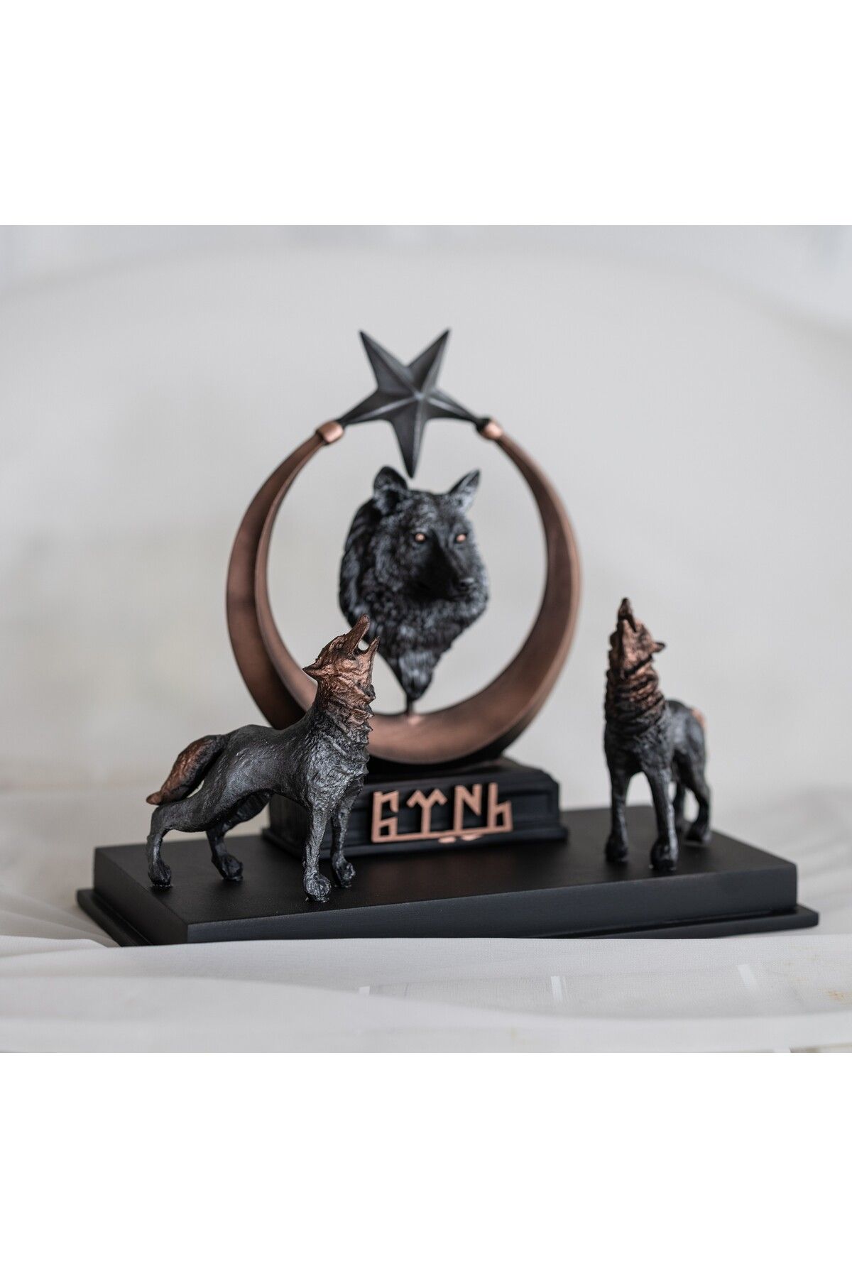 Gift Garden YENİ FORM AYYILDIZ KURT VE KURTLAR BİBLO