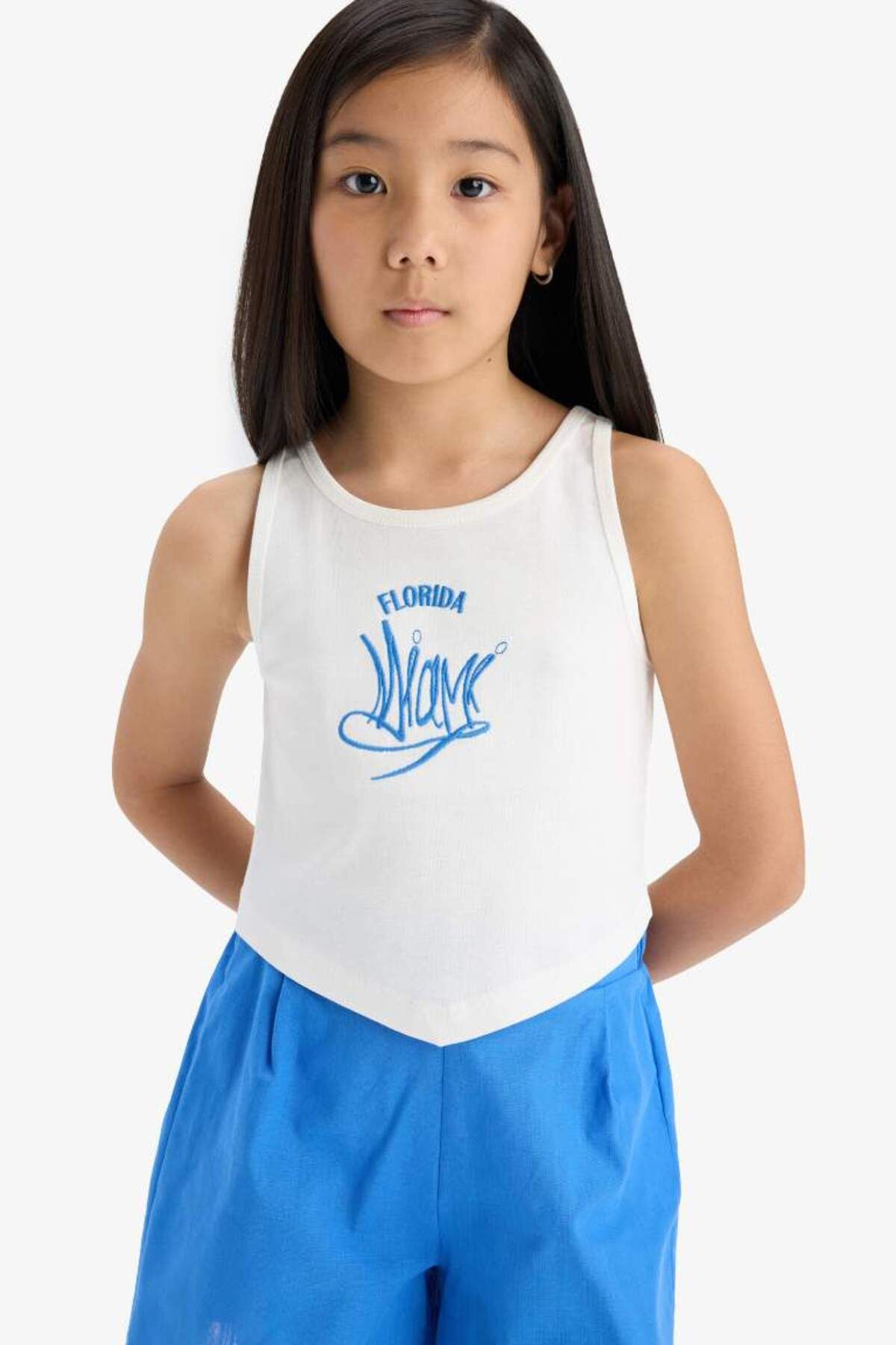 DeFacto-Girl's 2-Piece Set Printed Undershirt Linen Look Shorts E6851A825Hs 4