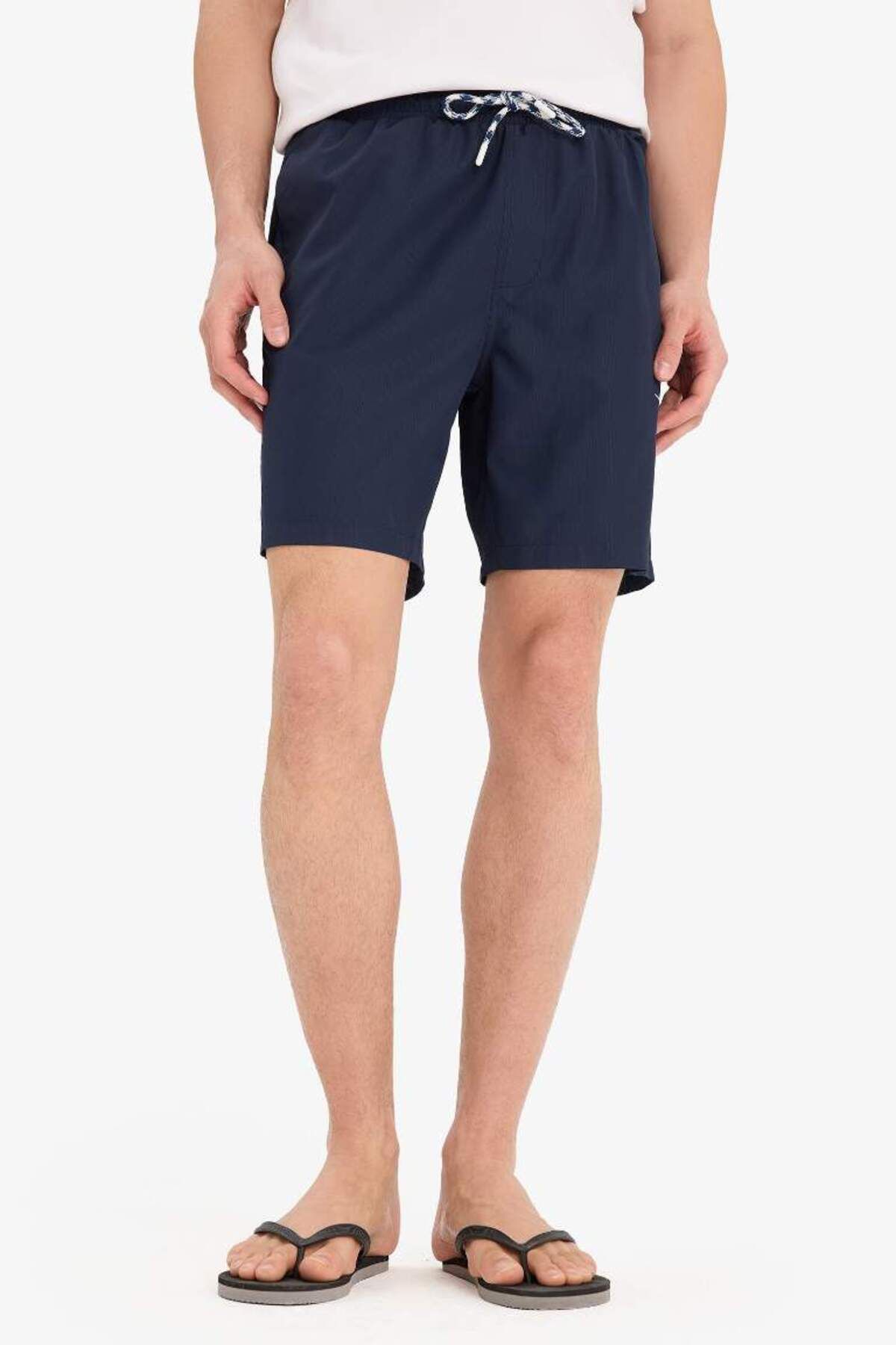 DeFacto Yeni Sezon Regular Fit File Astarlı Kısa Boy Deniz Şortu