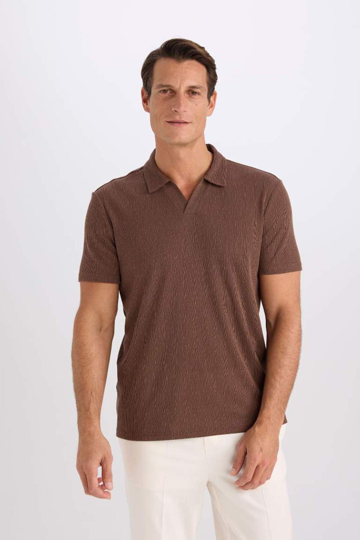 DeFacto Yeni Sezon Slim Fit Dar Kesim Kısa Kollu Polo Tişört