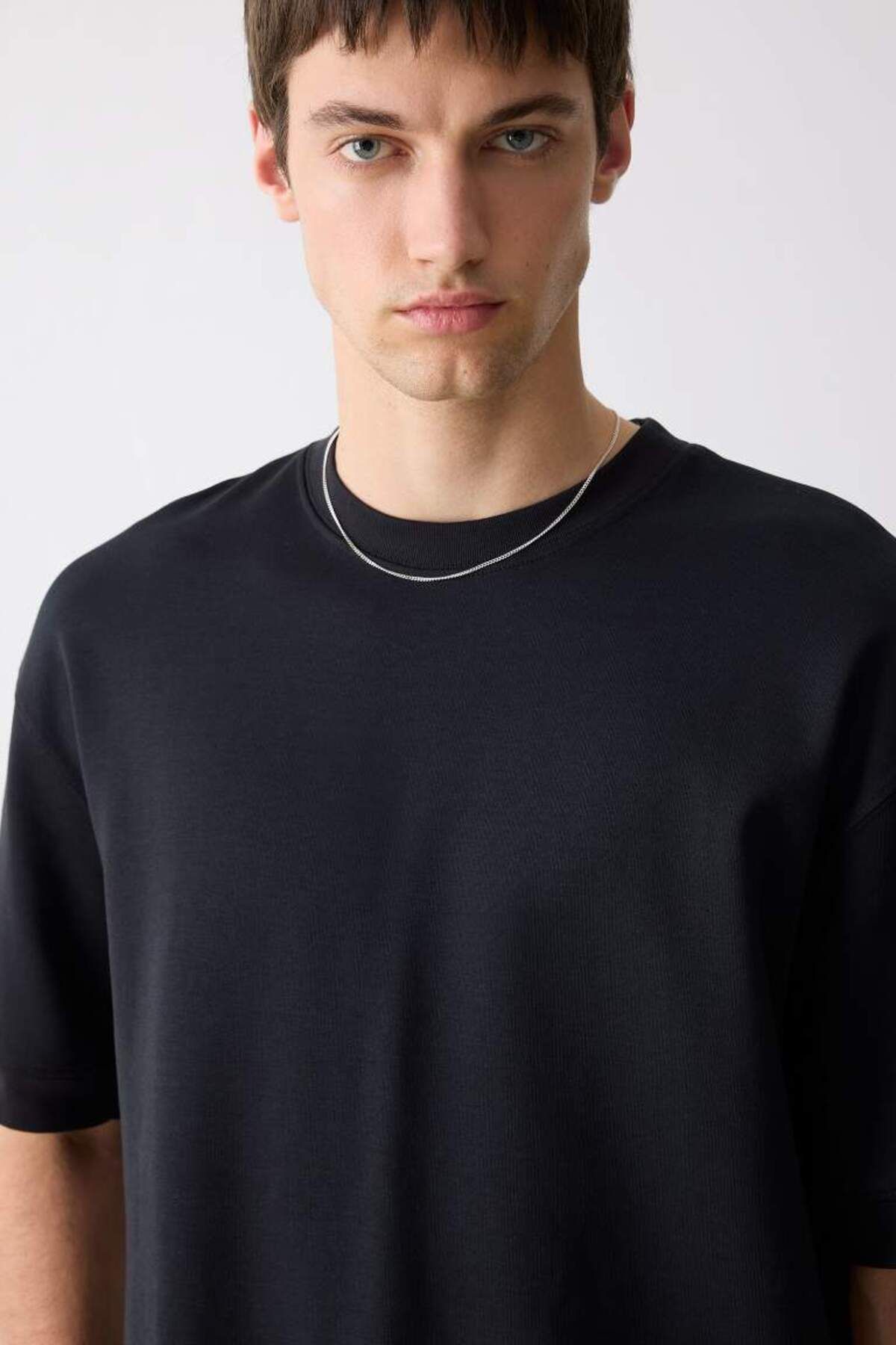 DeFacto Yeni Sezon Loose Fit Bisiklet Yaka Kısa Kollu Ağır Kumaş Basic Düz Tişört