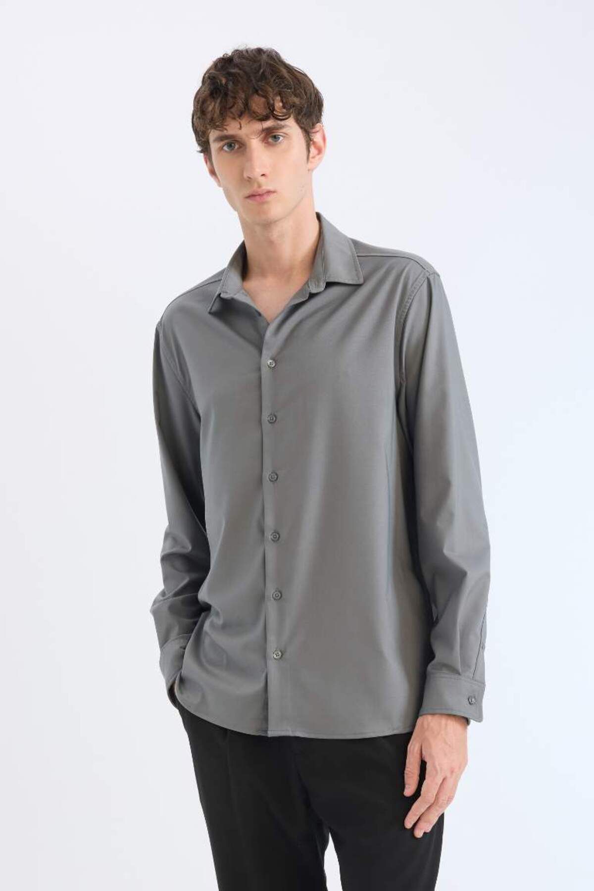 DeFacto Yeni Sezon Regular Fit Polo Yaka Uzun Kollu Gömlek