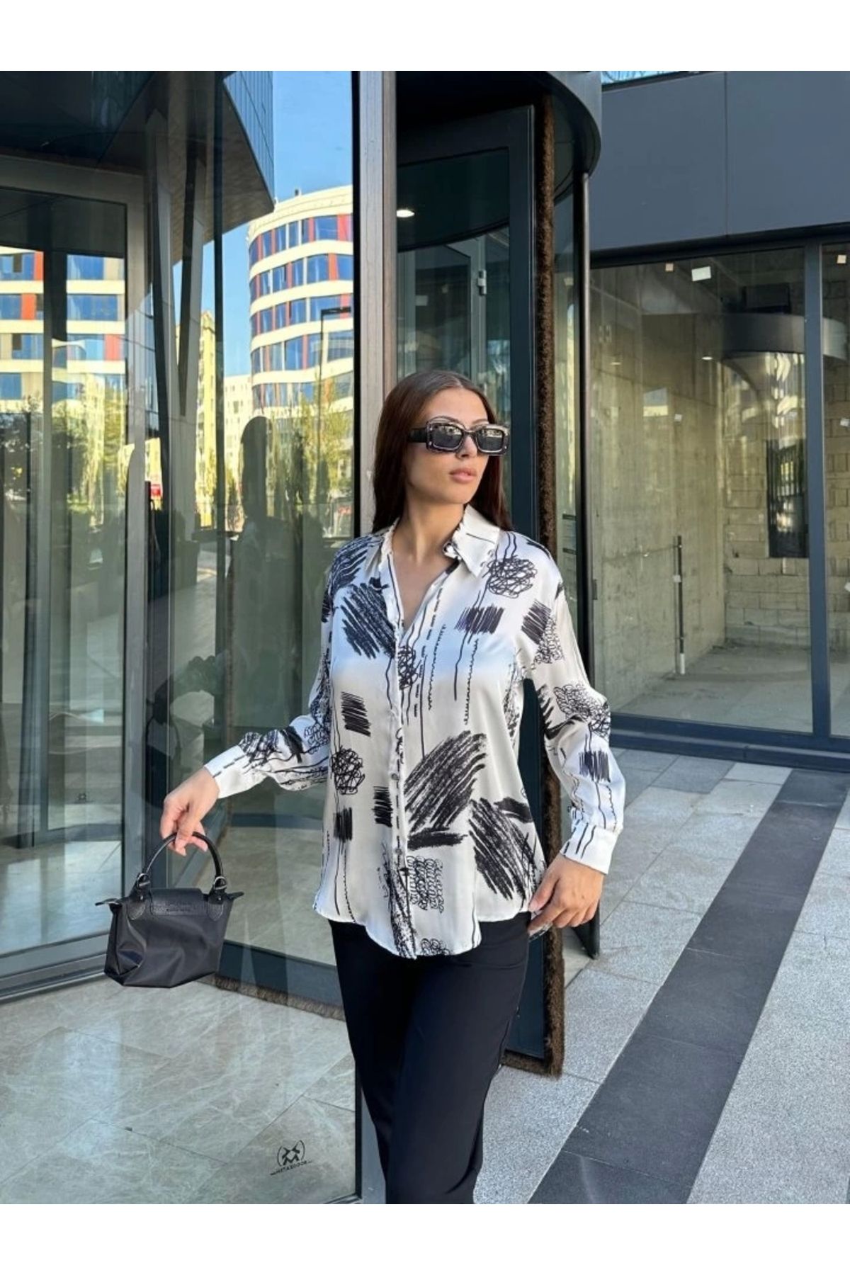 Silerra Kadın Uzun Kollu Dijital Baskılı Salaş Saten Gömlek