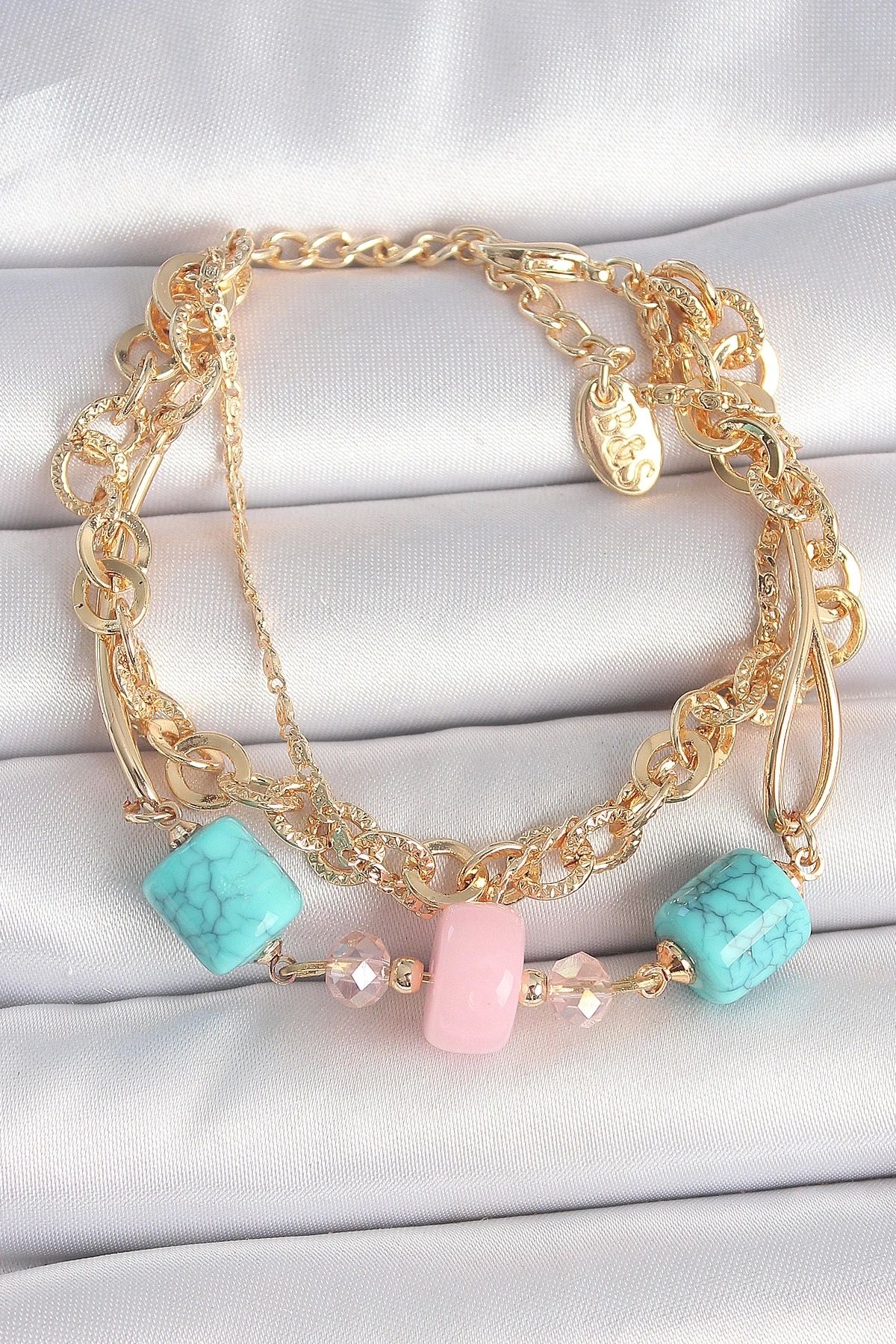 OurStyles Pirinç Gold Renk Çoklu Zincir Model Mavi Taş Figürlü Kadın Bileklik - TJ-BB6959