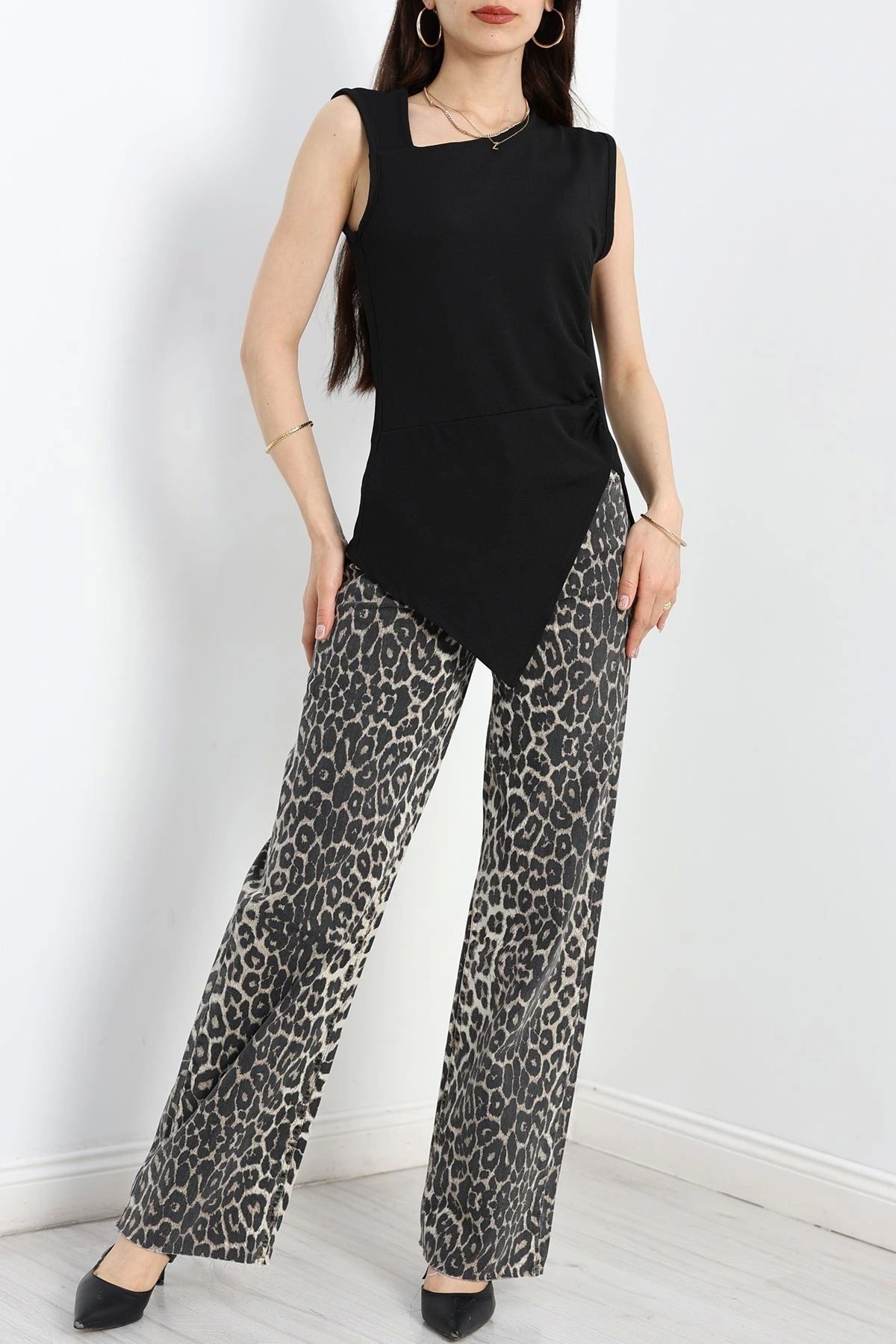 OurStyles Asimetrik Janjan Bluz Siyah - 41231.1256.