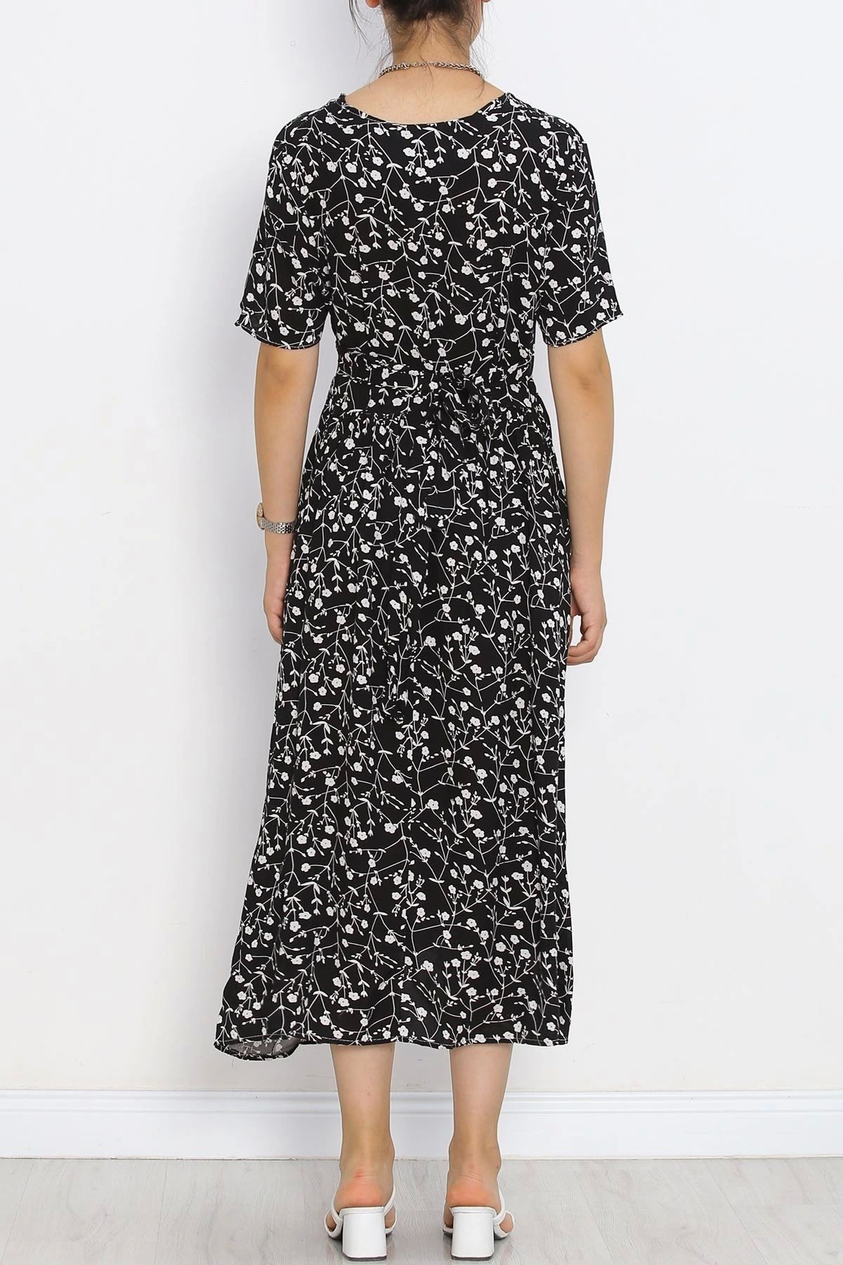 OurStyles Düğmeli Kuşaklı Elbise Siyahbeyaz - 716.1247.