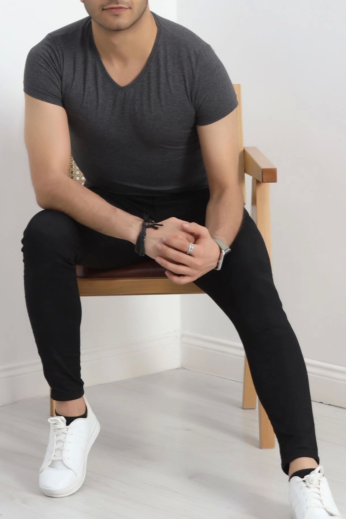 OurStyles Erkek Slim Fit Kısa Kol V Yaka Body Füme - 19956.200.