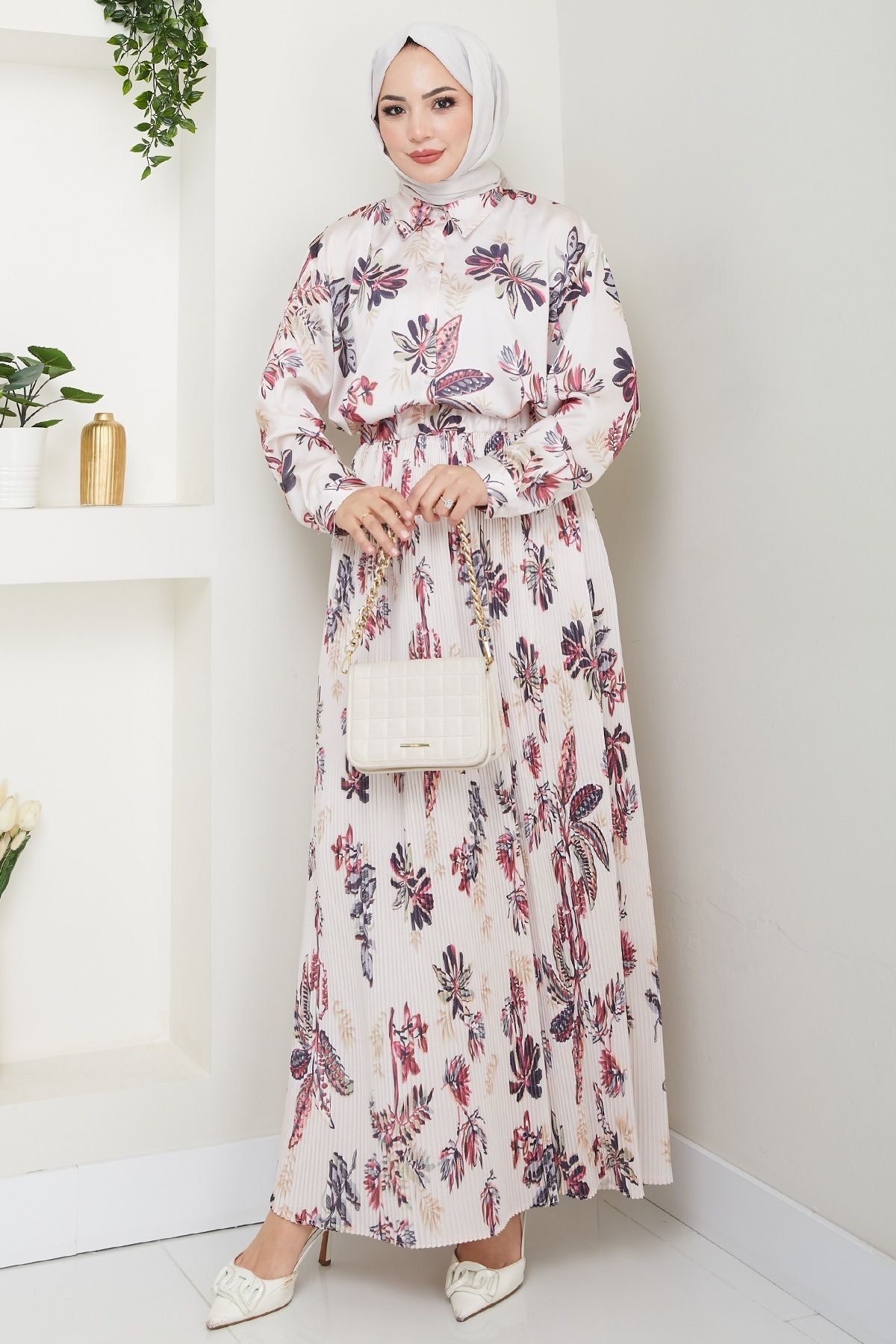 InStyle Saten Çiçekli Fuşya Piliseli Etekli Takım