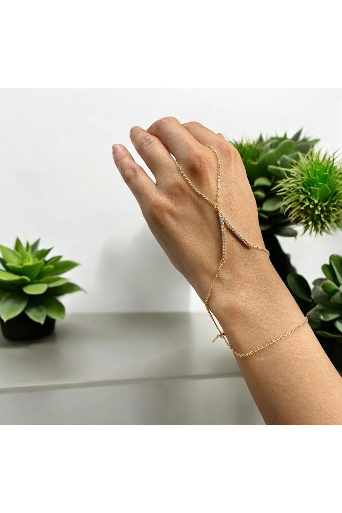 bellss accessory Gold Zirkon Taşlı V Model Şahmeran