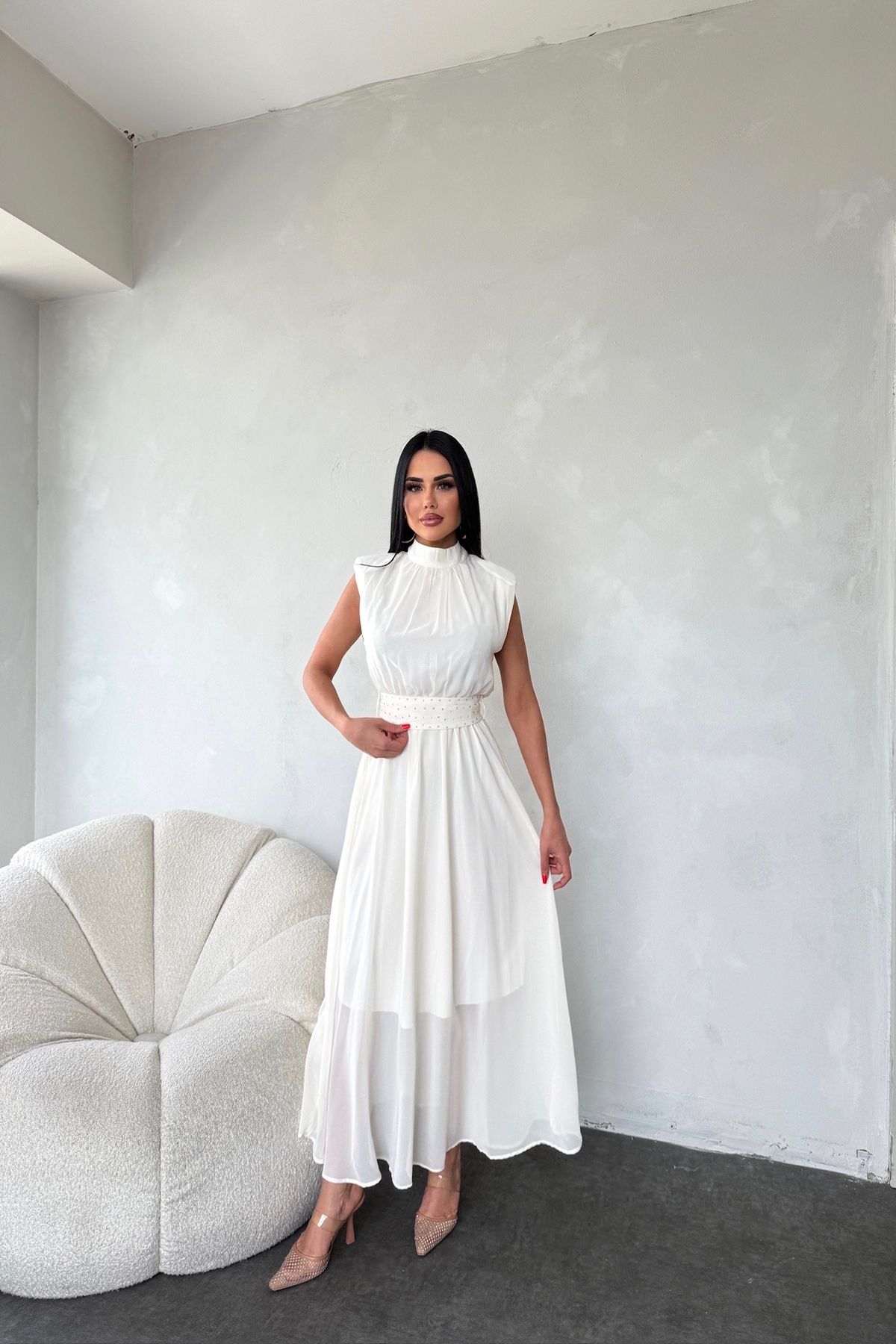 XXL BUTİK Kadın kuşağı taş detaylı halter yaka şifon elbise X-NBMY3509