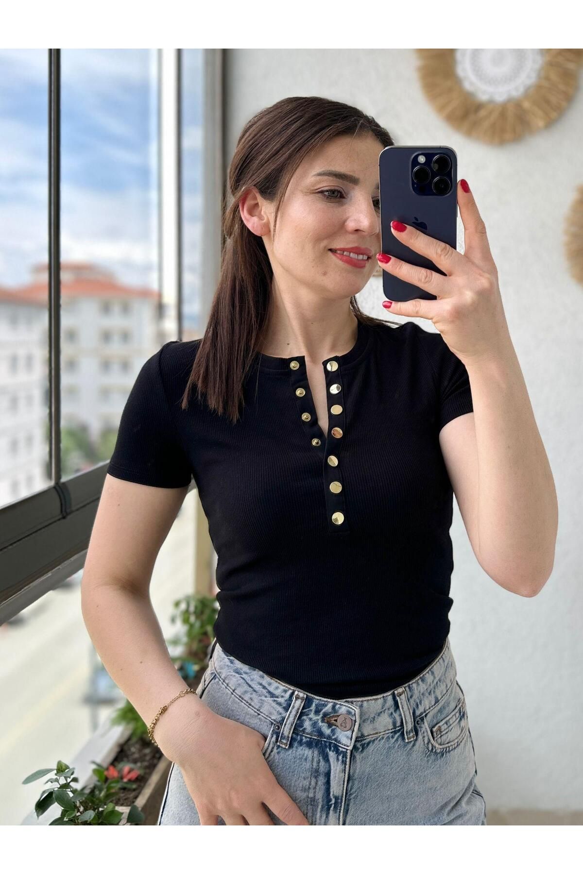 TUNAM BUTİK GOLD ÇIT DETAYLI ESNEK BLUZ