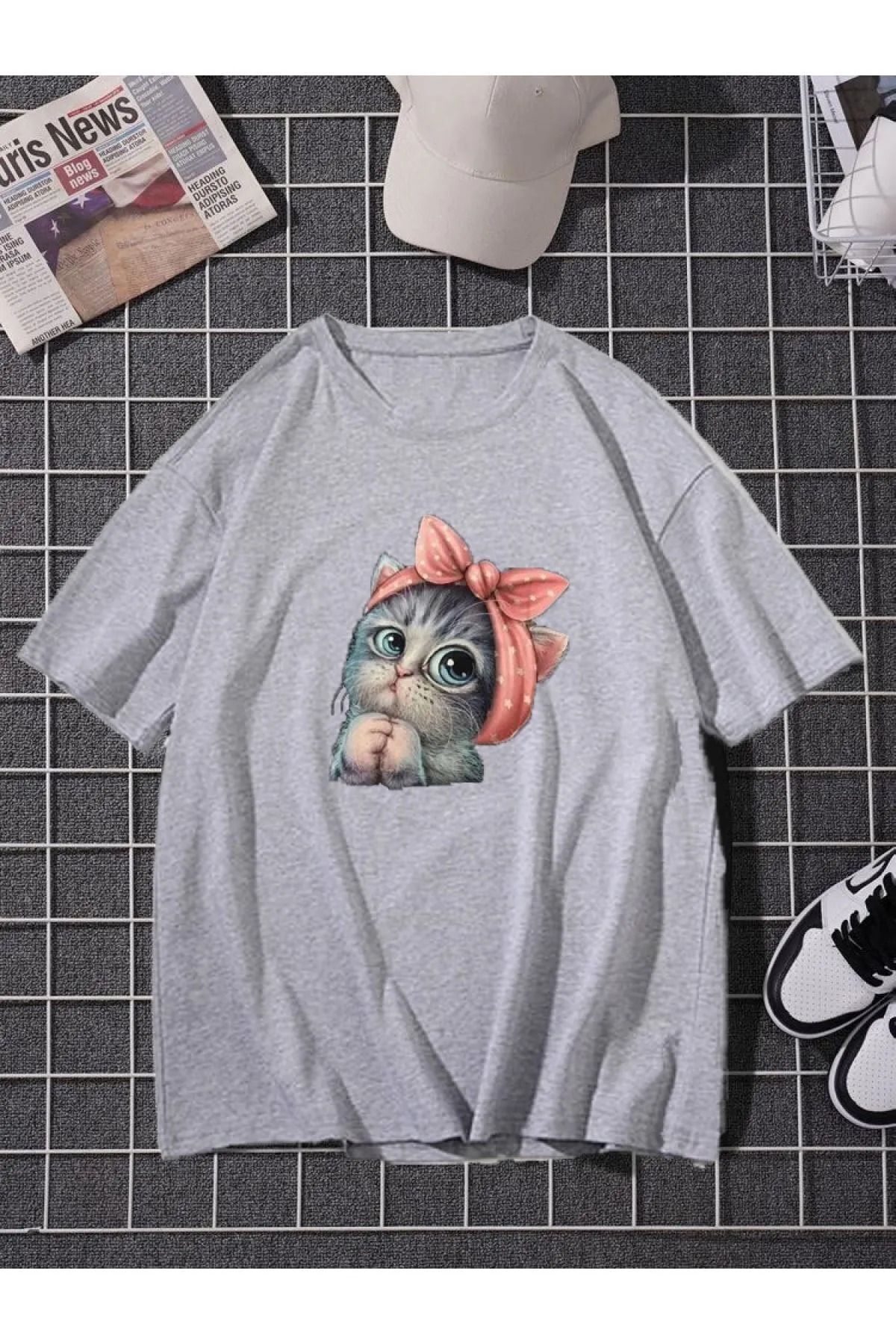 ModaSphere Griland Oversize Unisex Gri Sevimli Minik Kedi Baskılı T-shirt