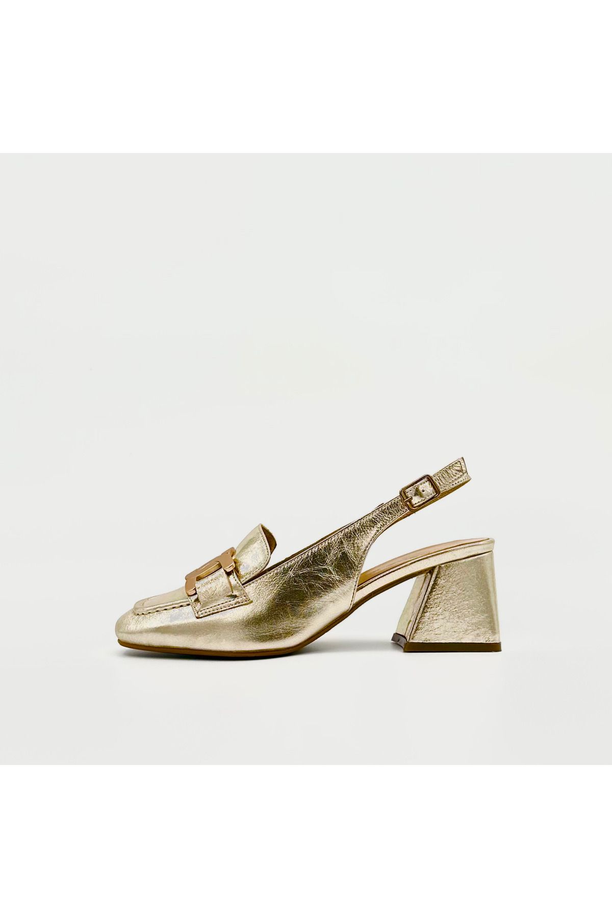 Folle Altın Renk Hakiki Deri Zincir Aksesuarlı Topuklu Slingback Ayakkabı