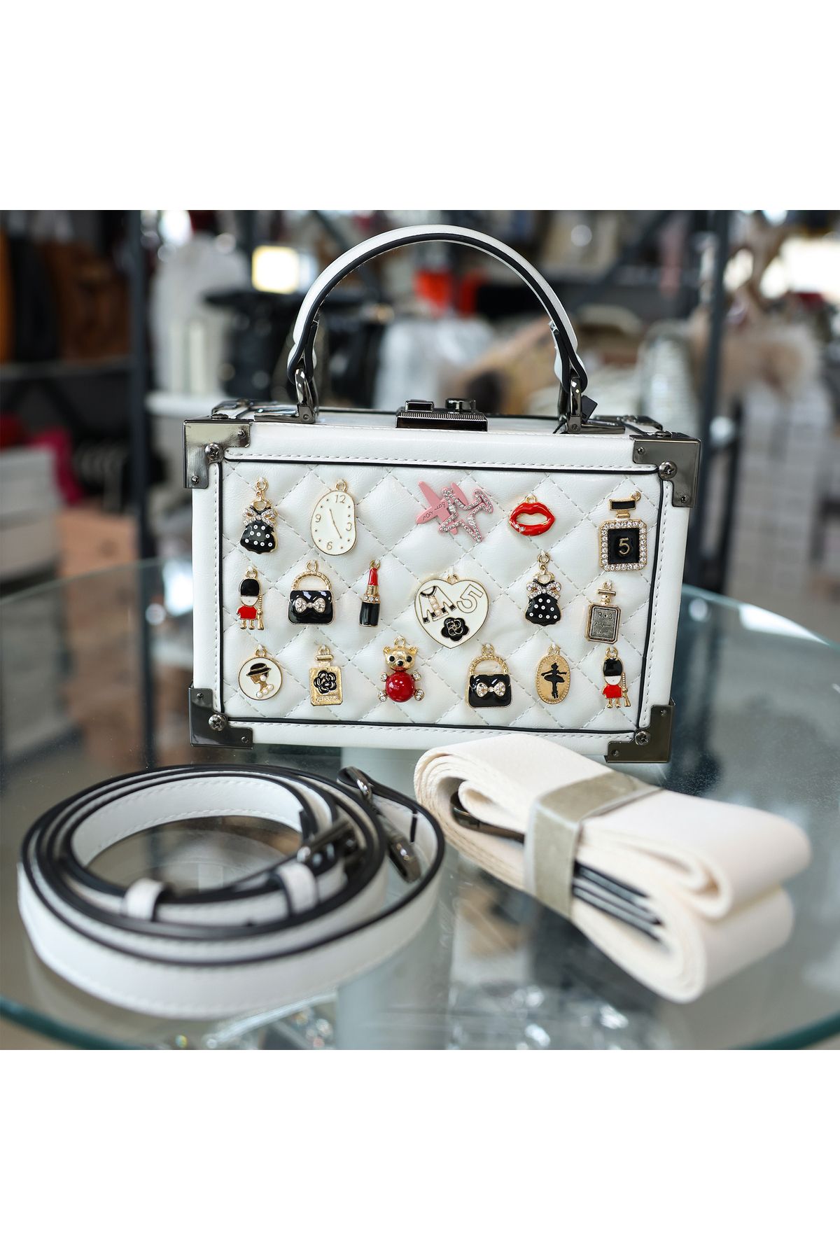 EVASAMLİSHOESBAG İthal Deri Fular Detaylı Omuz Çantası