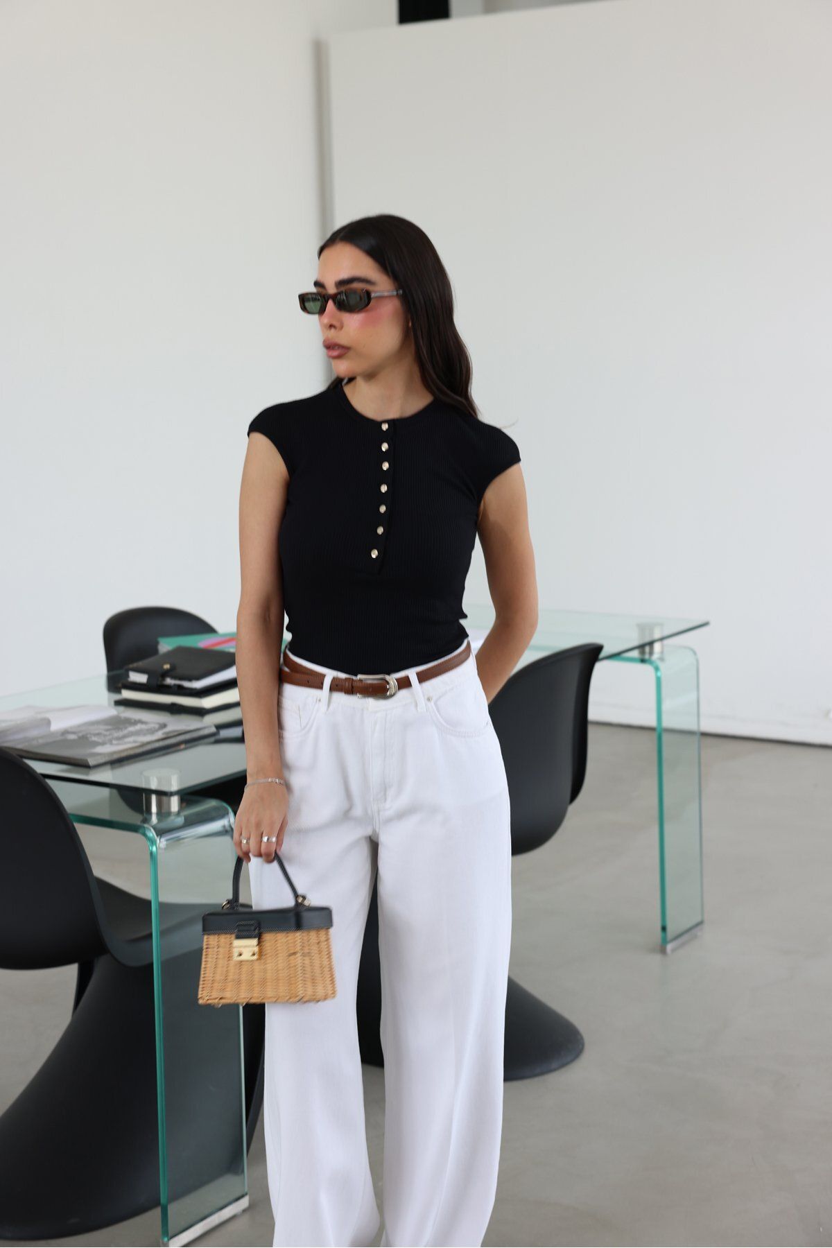 Özge Özgenç Çıt Çıt Düğmeli Kendinden Fitilli Bluz