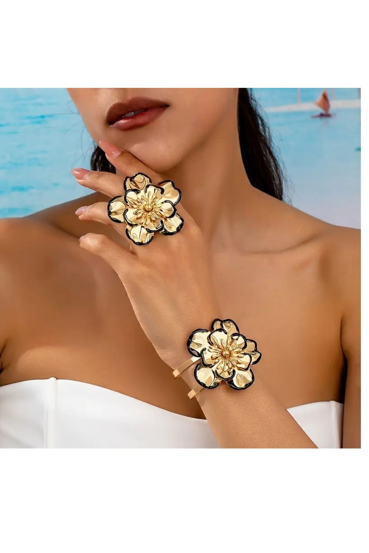 mos&more 2 Parça Gold Çiçek Marka Blleklik Ve Yüzük Seti