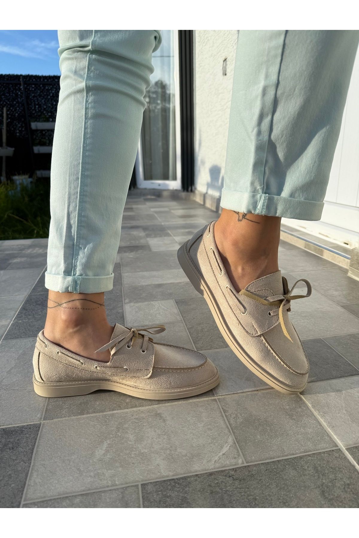 BURCU COLLECTİON Sandra Bağcık Detaylı Bej Süet Kadın Loafer