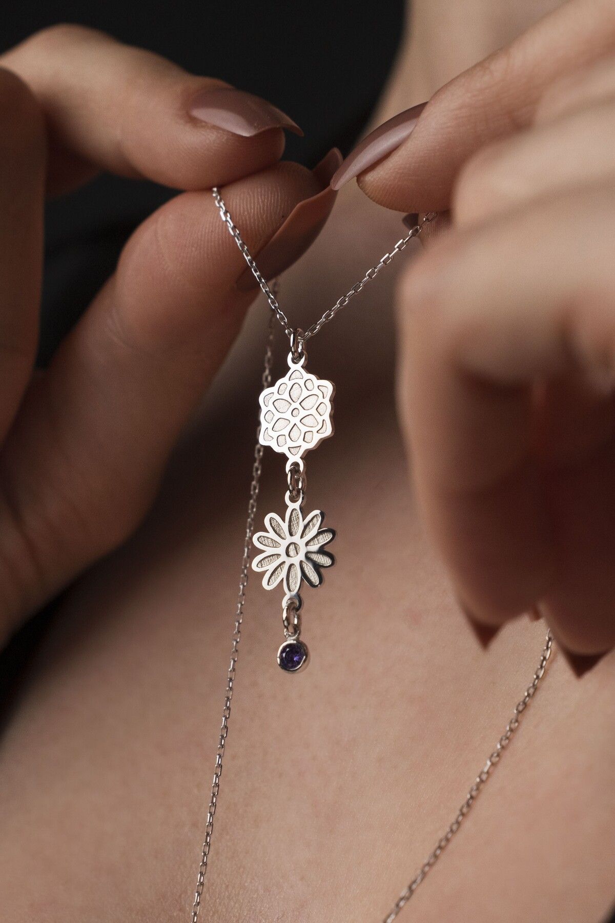 TigerxlJewellery 925 Ayar Gümüş Taşlı Kişiye Özel Doğum Çiçeği Kolye