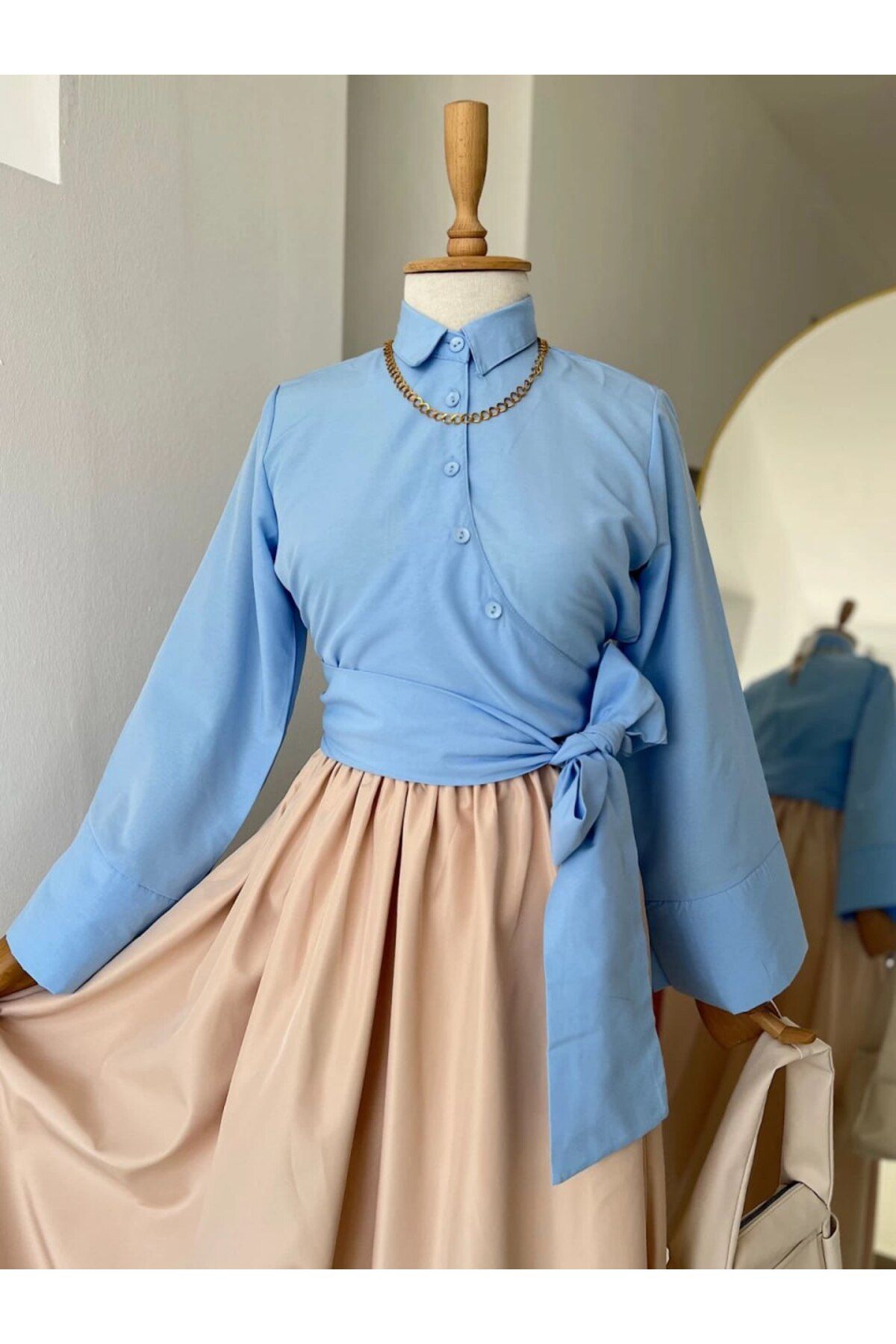 Aşkın fashion fiyonk detay asimetrik gömlek
