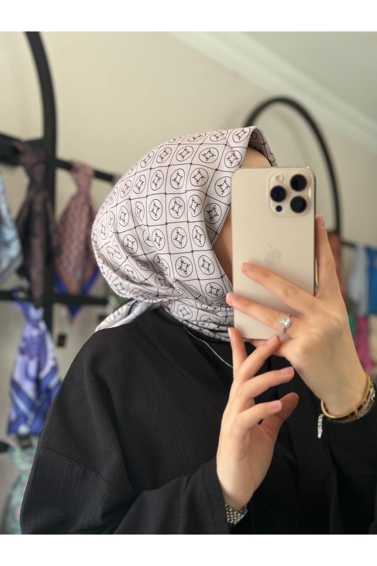 MONOOR CARDİN DESEN SOFT EŞARP
