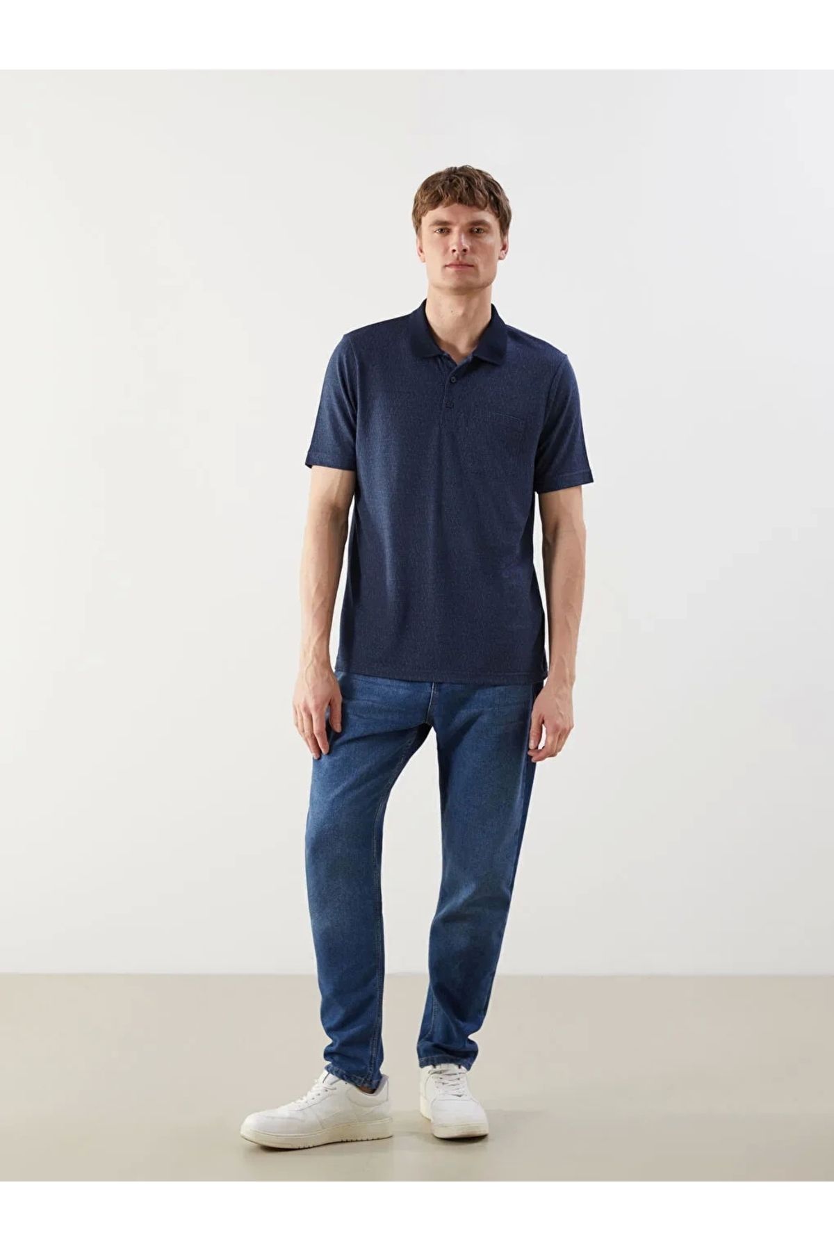 LC Waikiki Classic Lacivert Desenli Erkek Polo Yaka Tişört