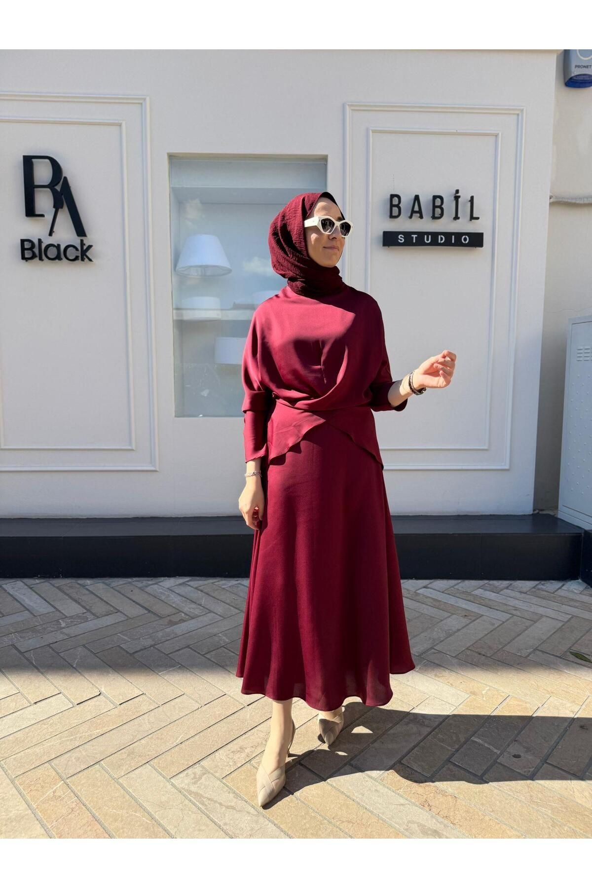 TERZİ DÜKKANI TD4017 Saten Bağlamalı Etekli Kadın Takım Bordo