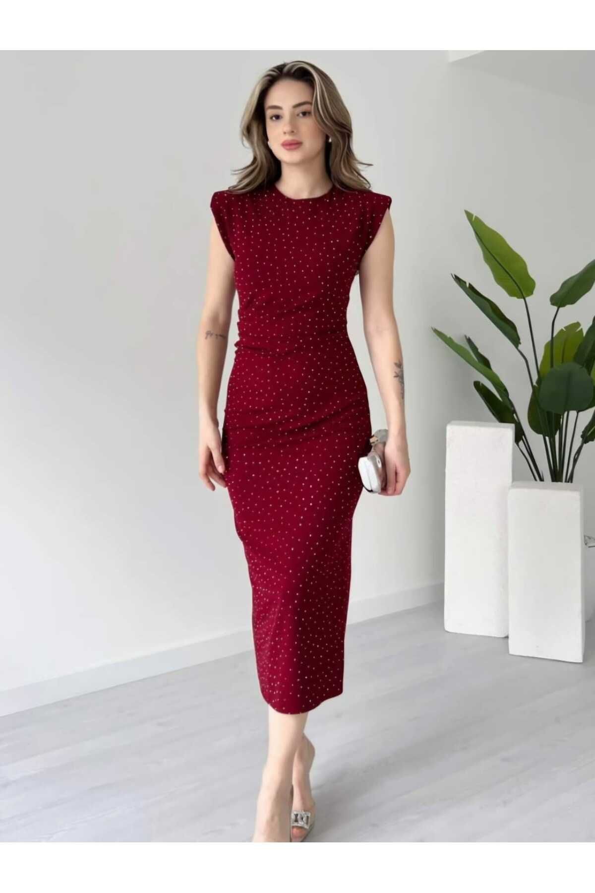 Nida Boutique Sıfır Kol Vatkalı Taşlı Krep Elbise