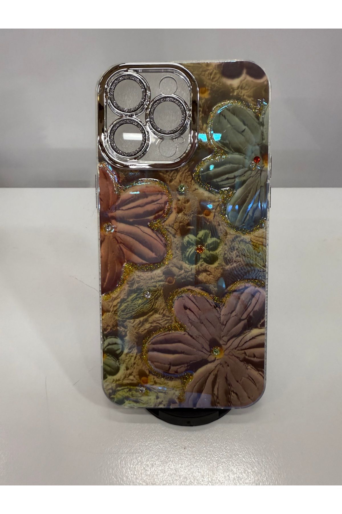 İnci İPhone 15 pro max simli taşlı lens korumalı çiçek desenli silikon kılıf