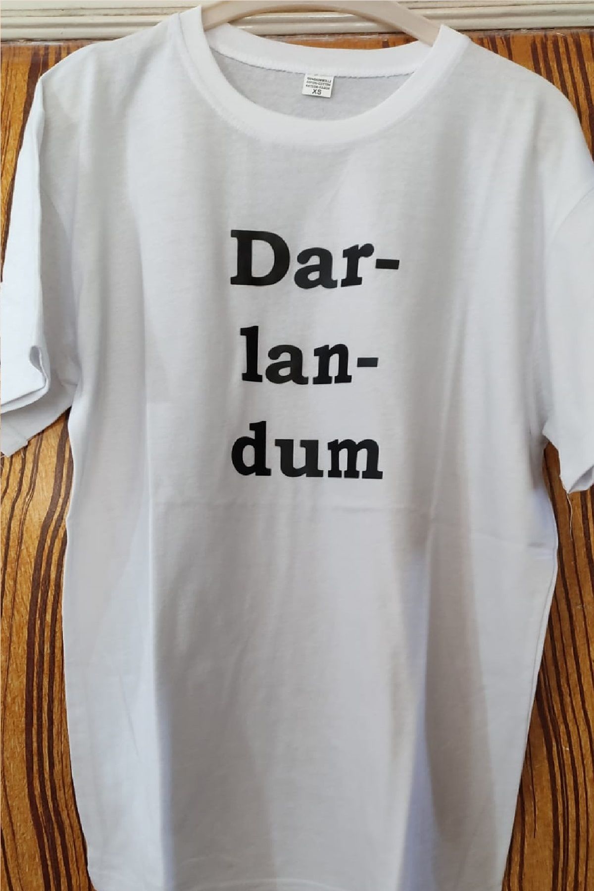 MLH STORE Darlandum Baskılı Pamuklu Likralı T-shirt (Siyah Yazılı Beyaz) S Beden