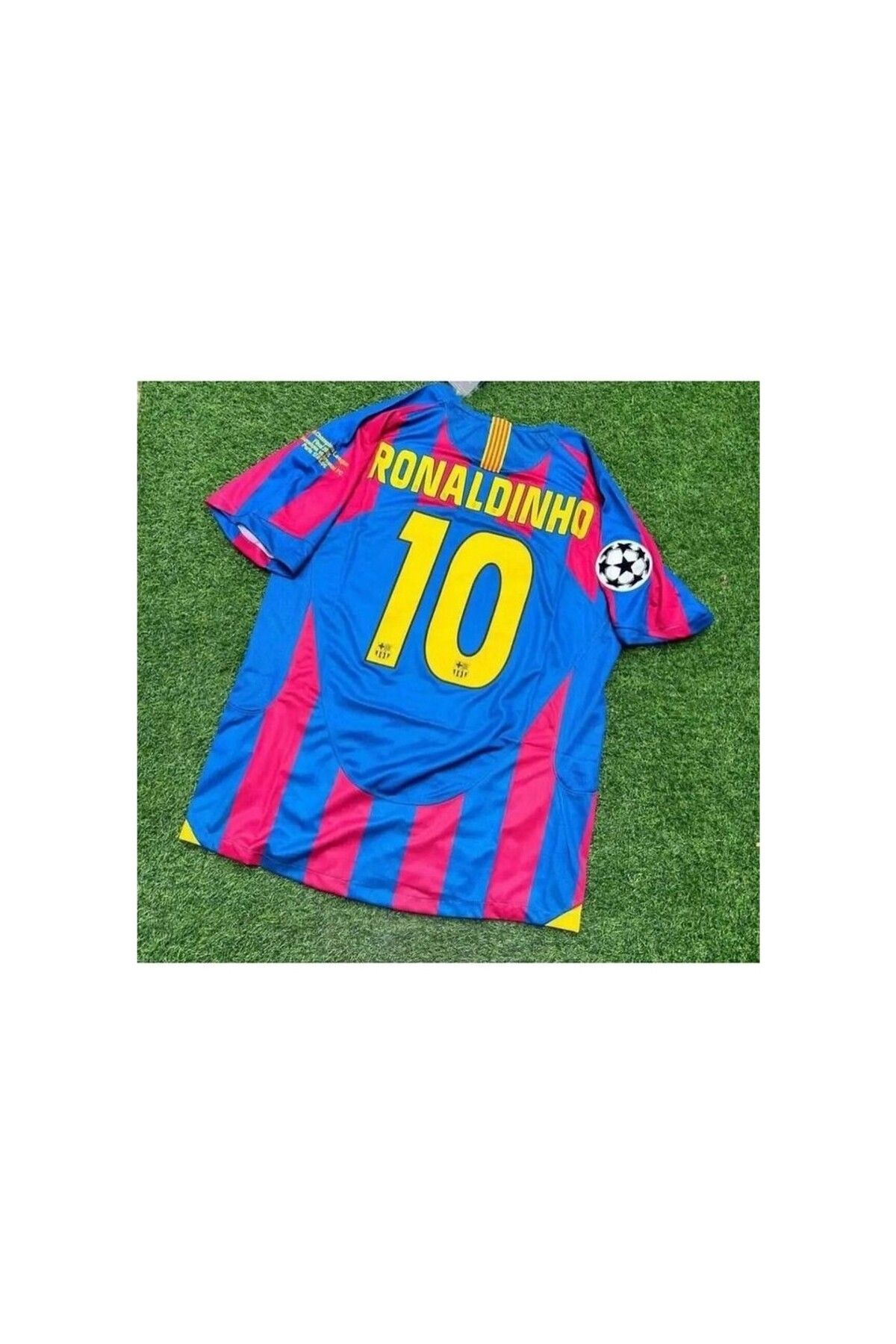 kombinezyum B,A,R,C,E,L,O,N,A, 2008-09 Sezonu #10 Ronaldinho Efsane Nostalji Forması