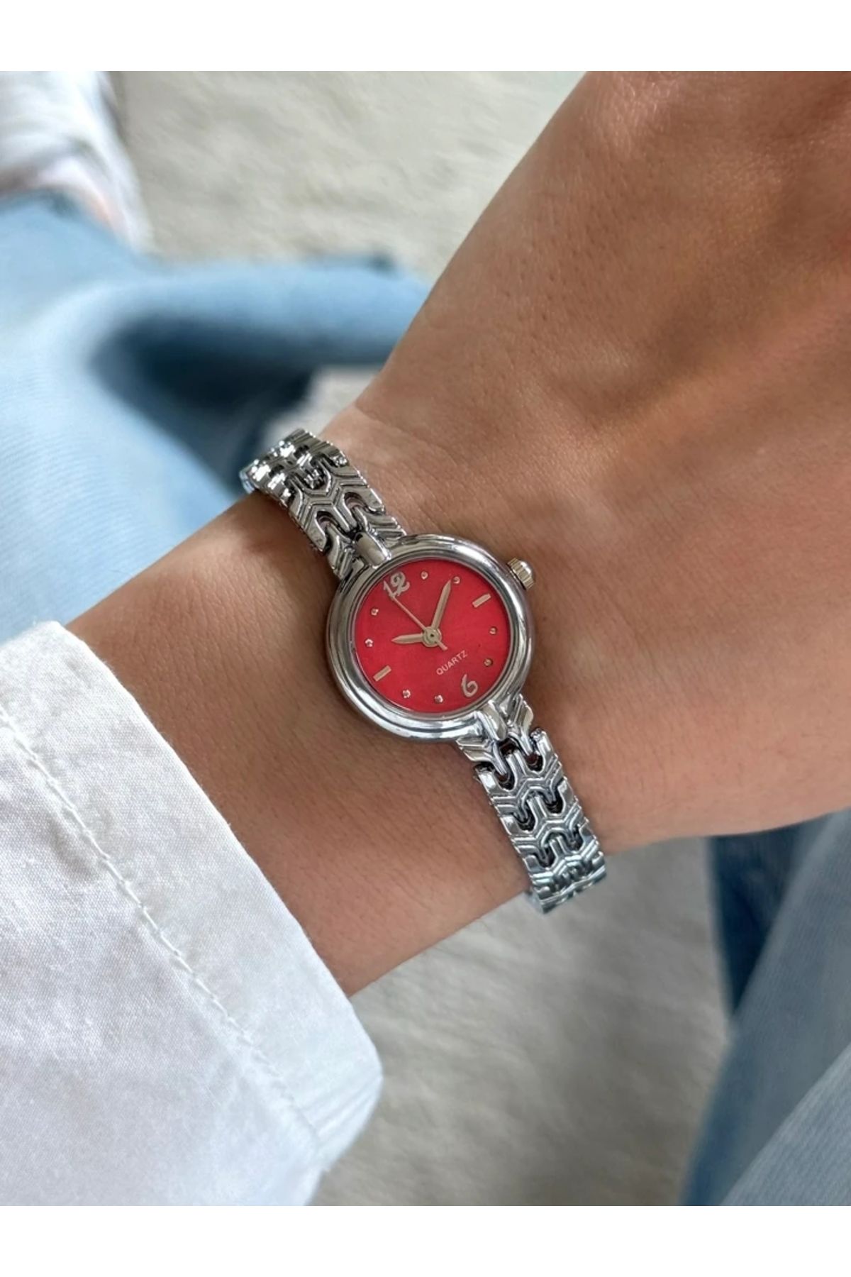 RoseandRoses Pret Vintage Model Özel Tasarım Kadın Kol Saati Gümüş (Nar Çiçeği Kadran)