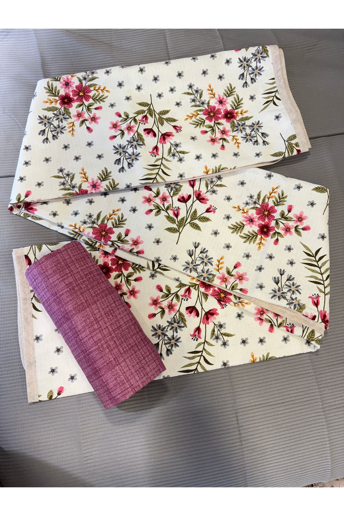 ŞENER HOME Gelincik Desenli Çarşafı Lastikli Çift Kişilik Pike Takımı