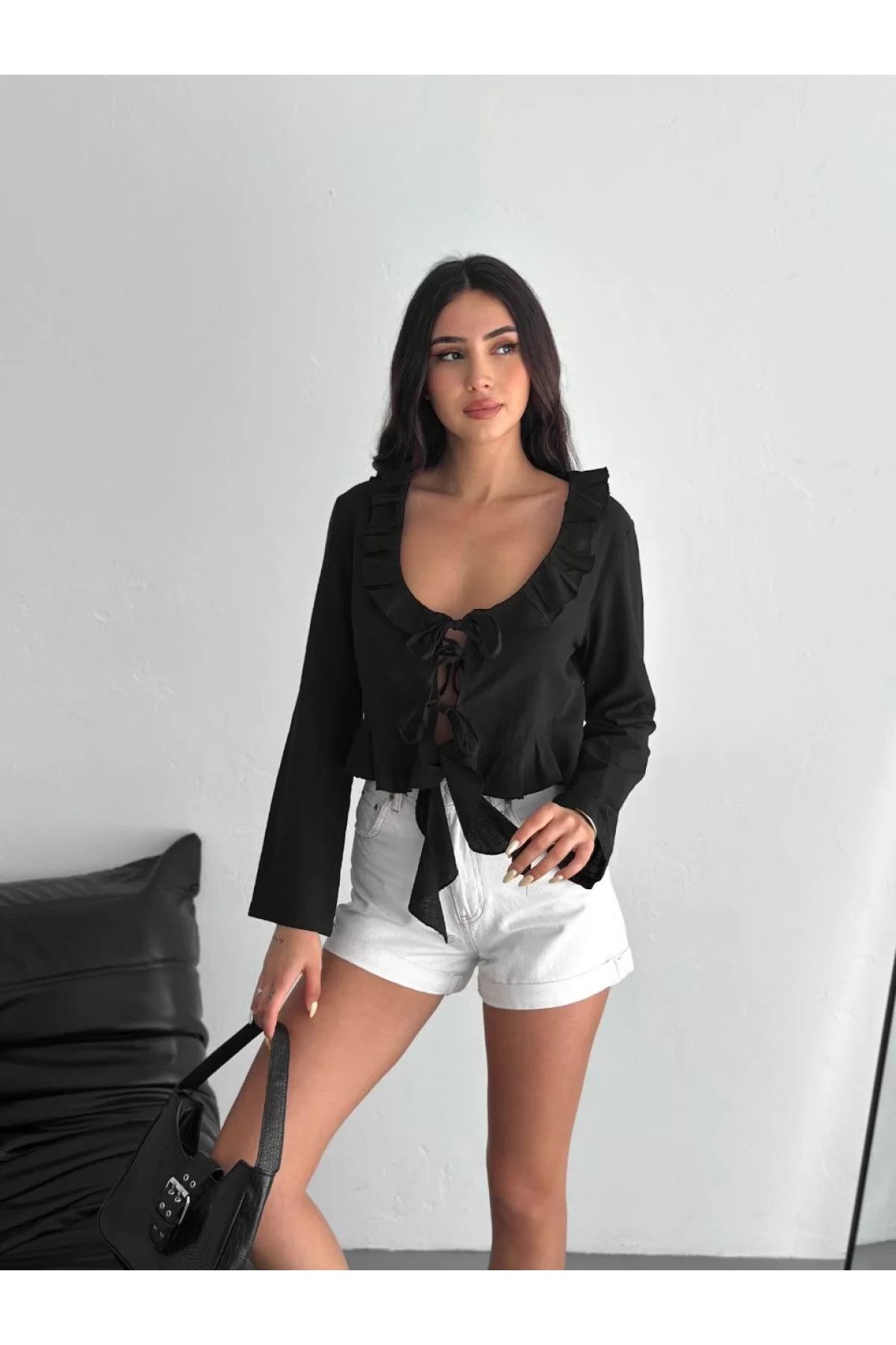 BBbutik Uzun Kol Bağacık Detaylı Bluz
