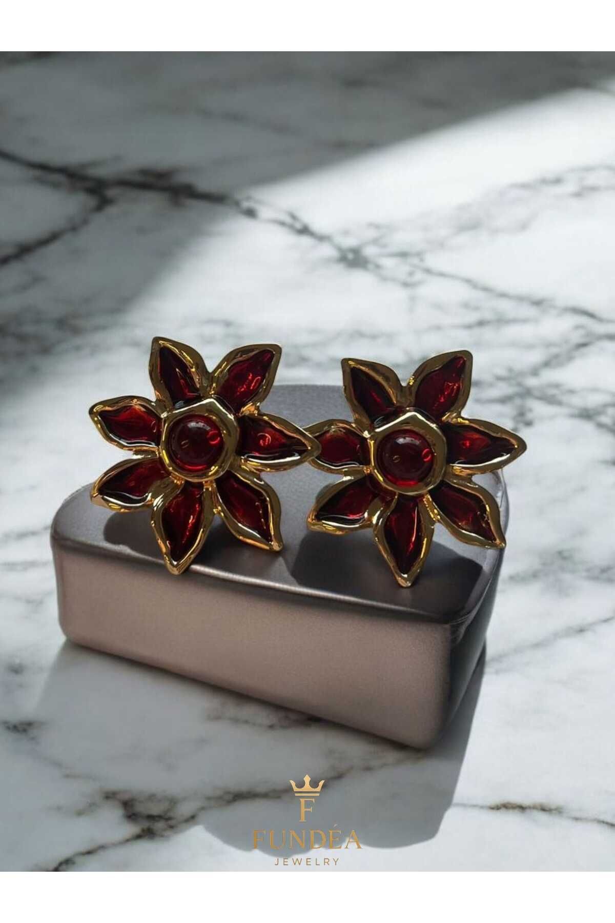 Fundéa Jewelry Alev Çiçeği Küpesi Ateşin Zarafeti