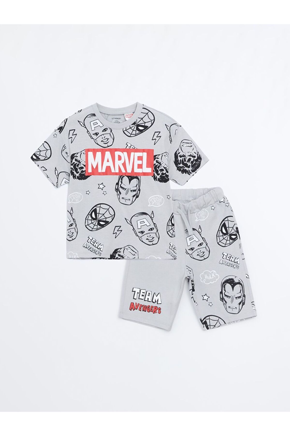 LC Waikiki LCW Kids Marvel Baskılı Erkek Çocuk Tişört ve Şort 2'li Takım