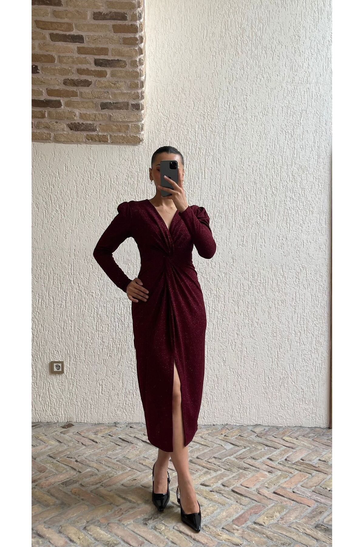 Nida Boutique Uzun Kol V Yaka Gögüs Düğüm Detaylı Önden Yırtmaçlı Sim Kumaş Elbise