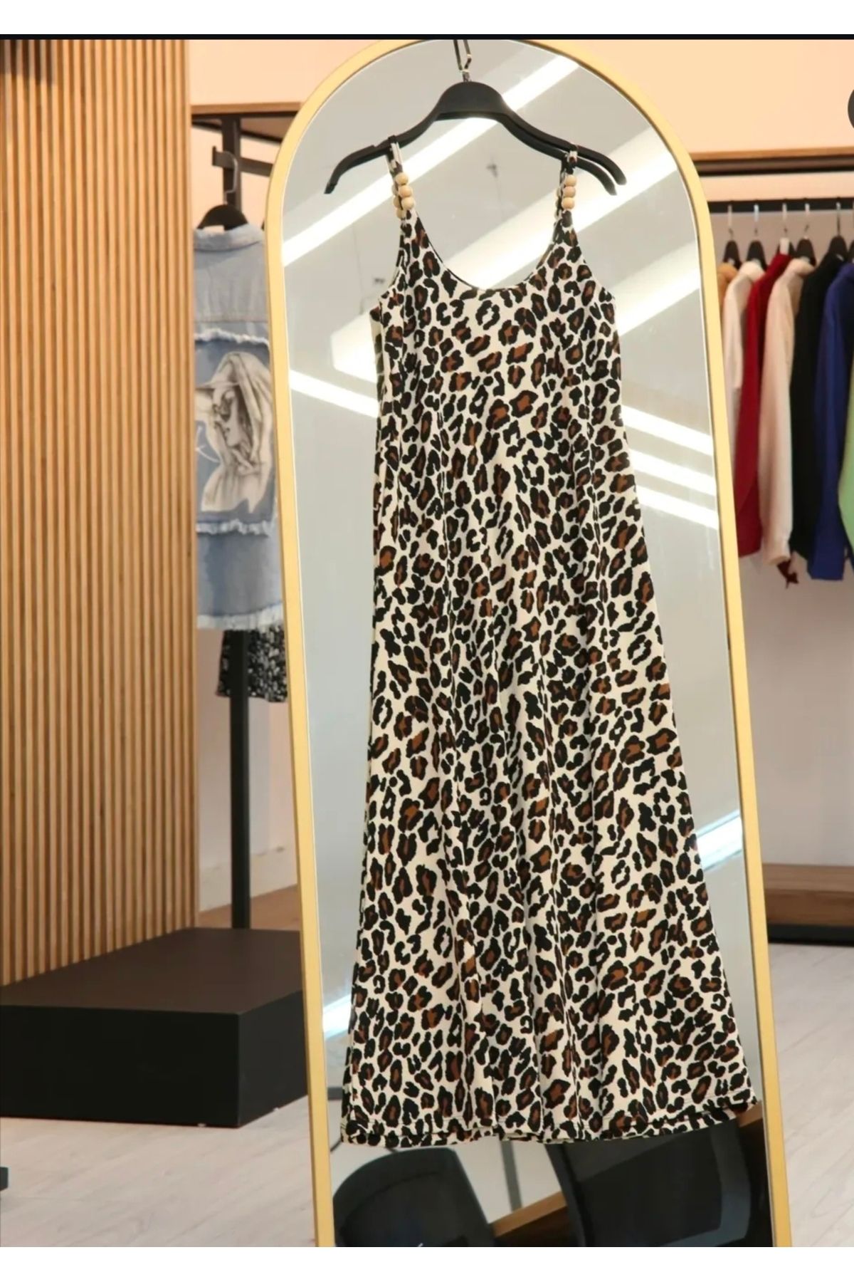 NATUREANGEL Uzun boy leopar ahşap boncuk askı detaylı elbise