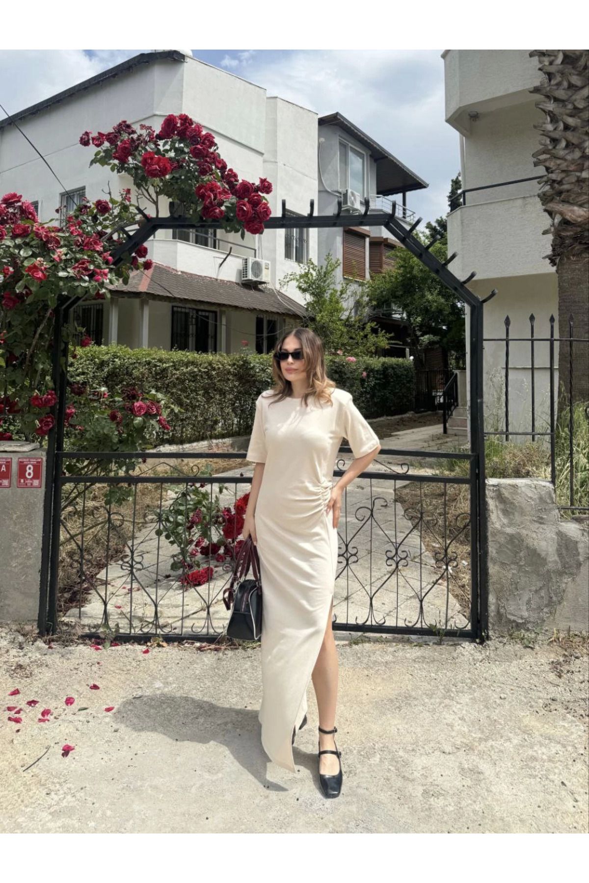 Pink Stil Kadın Kısa Kollu Uzun Yandan Yırtmaçlı Elbise - Beyaz