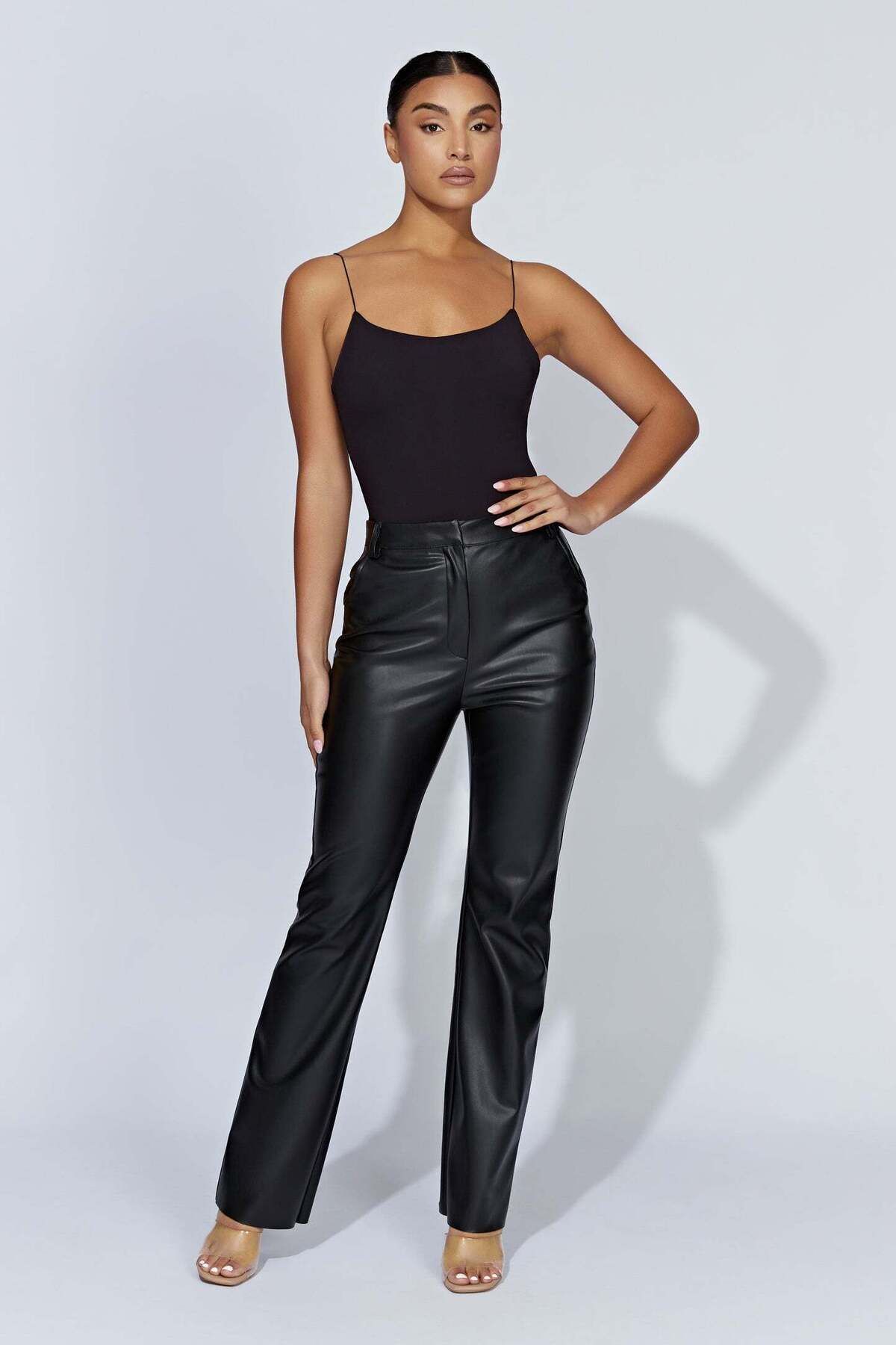 AFR CLOTHES Kadın Siyah Çift Kat Jarse İp Askılı Çıtçıtlı Body