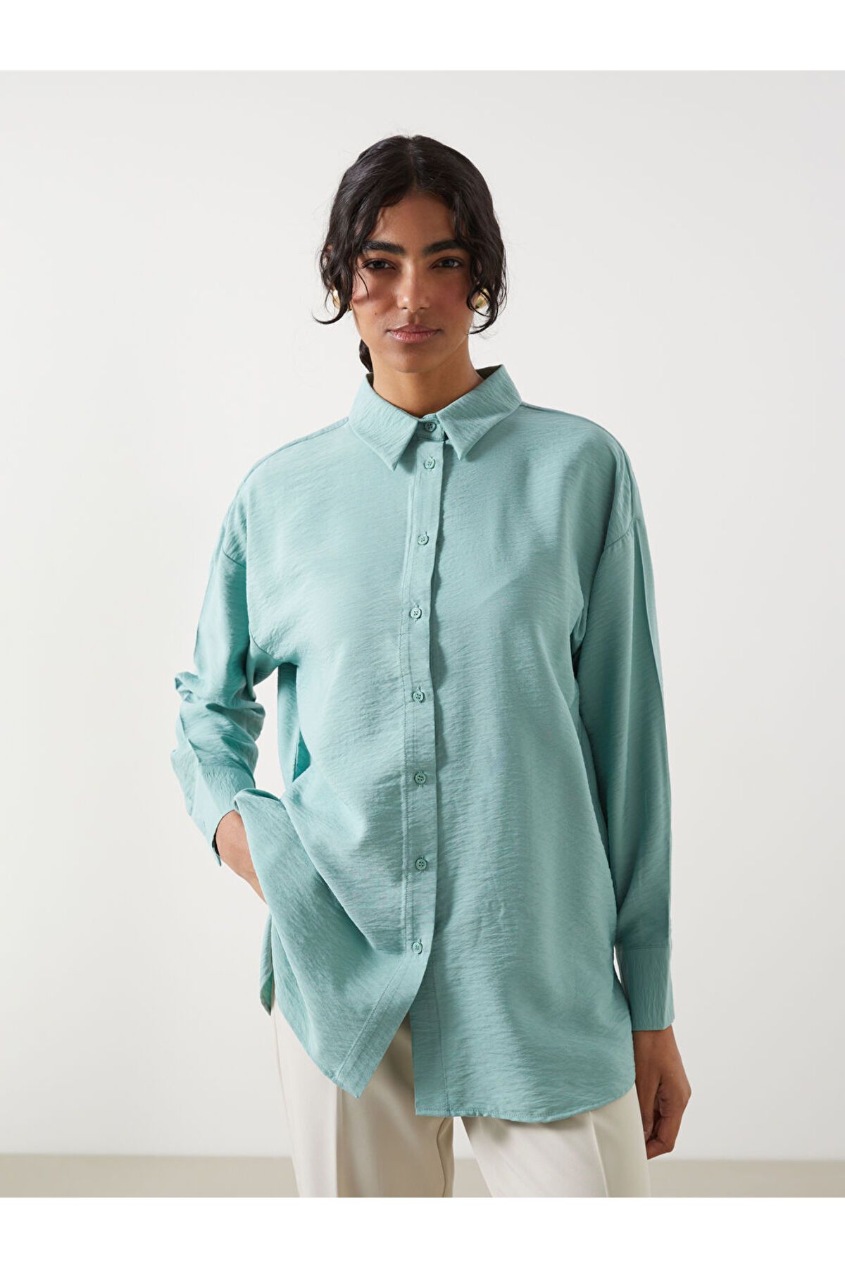 LC Waikiki LCW Modest Yeşil Oversize Kadın Gömlek Tunik S5GO21Z8NVY25