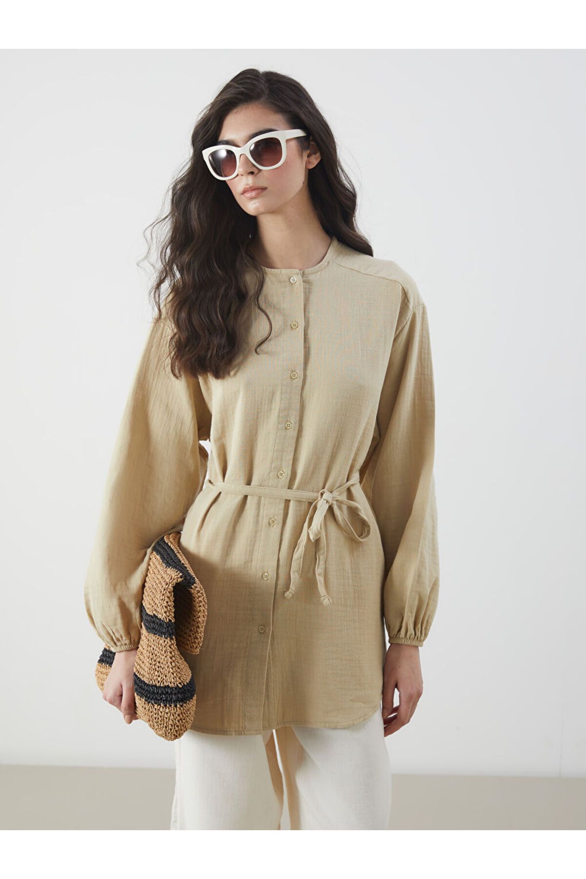 LC Waikiki LCW Modest Yeşil Bisiklet Yaka Kadın Gömlek Tunik S5MQ00Z8NVY25