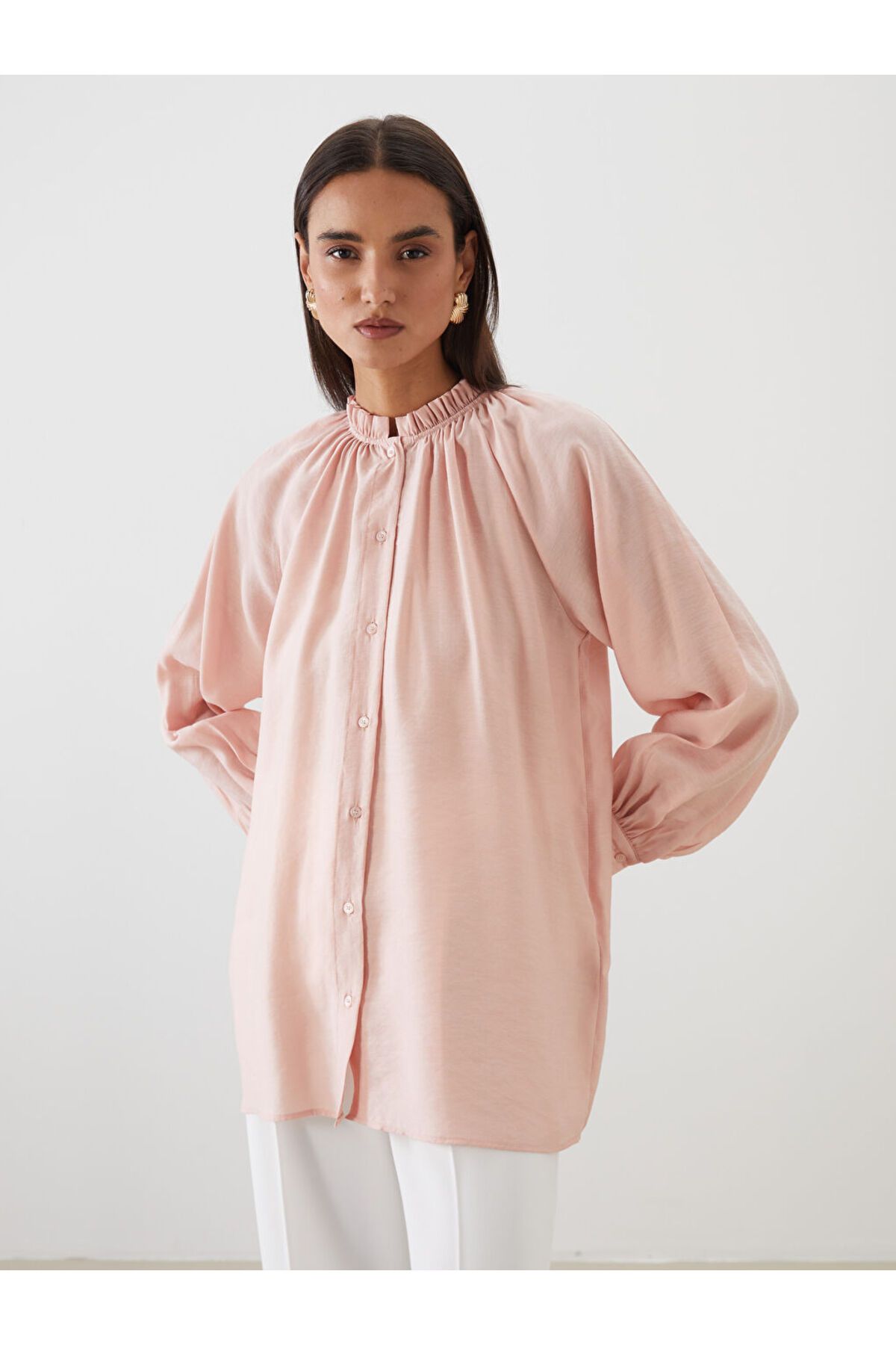LC Waikiki LCW Modest Pembe Fırfırlı Yaka Modal Karışımlı Kadın Gömlek Tunik S5MS10Z8NVY25
