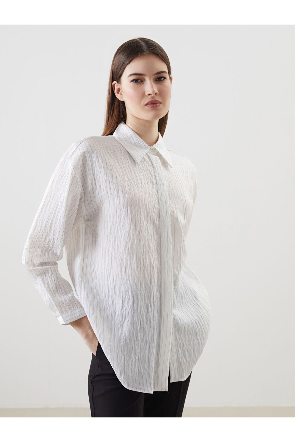 LC Waikiki LCW Modest Ekru Çizgili Oversize Kadın Gömlek Tunik S5KS24Z8NVY25
